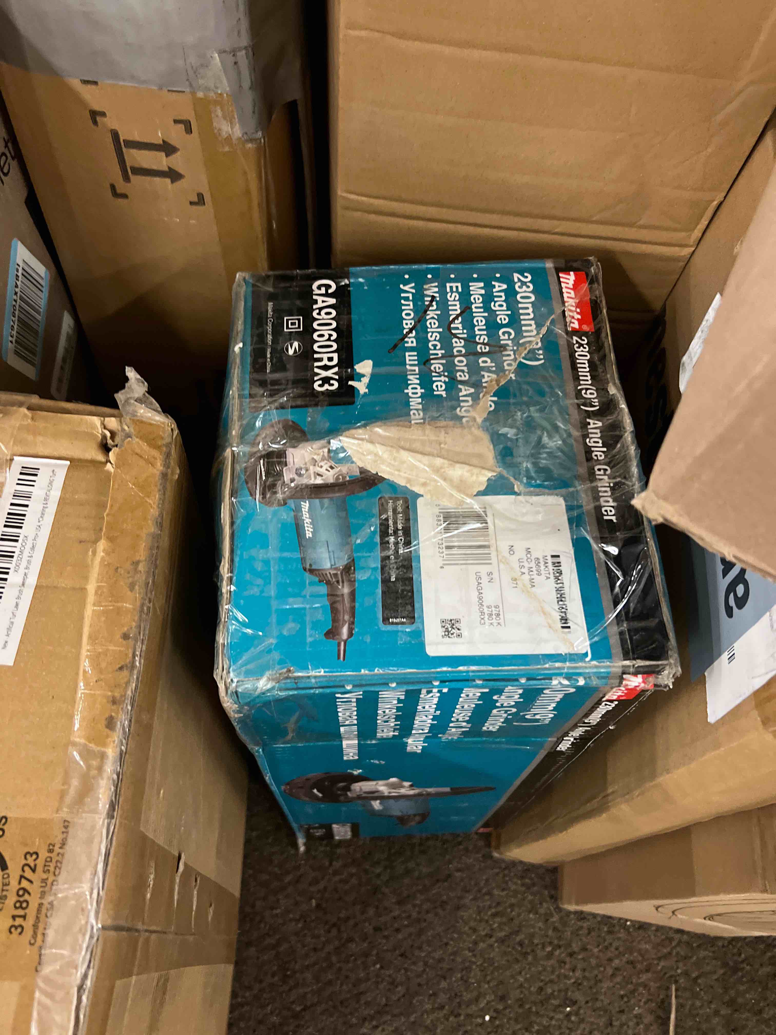 https://s3.amazonaws.com/lotting-images-prod/phillipi/GRA1901424_1755828798580.jpeg