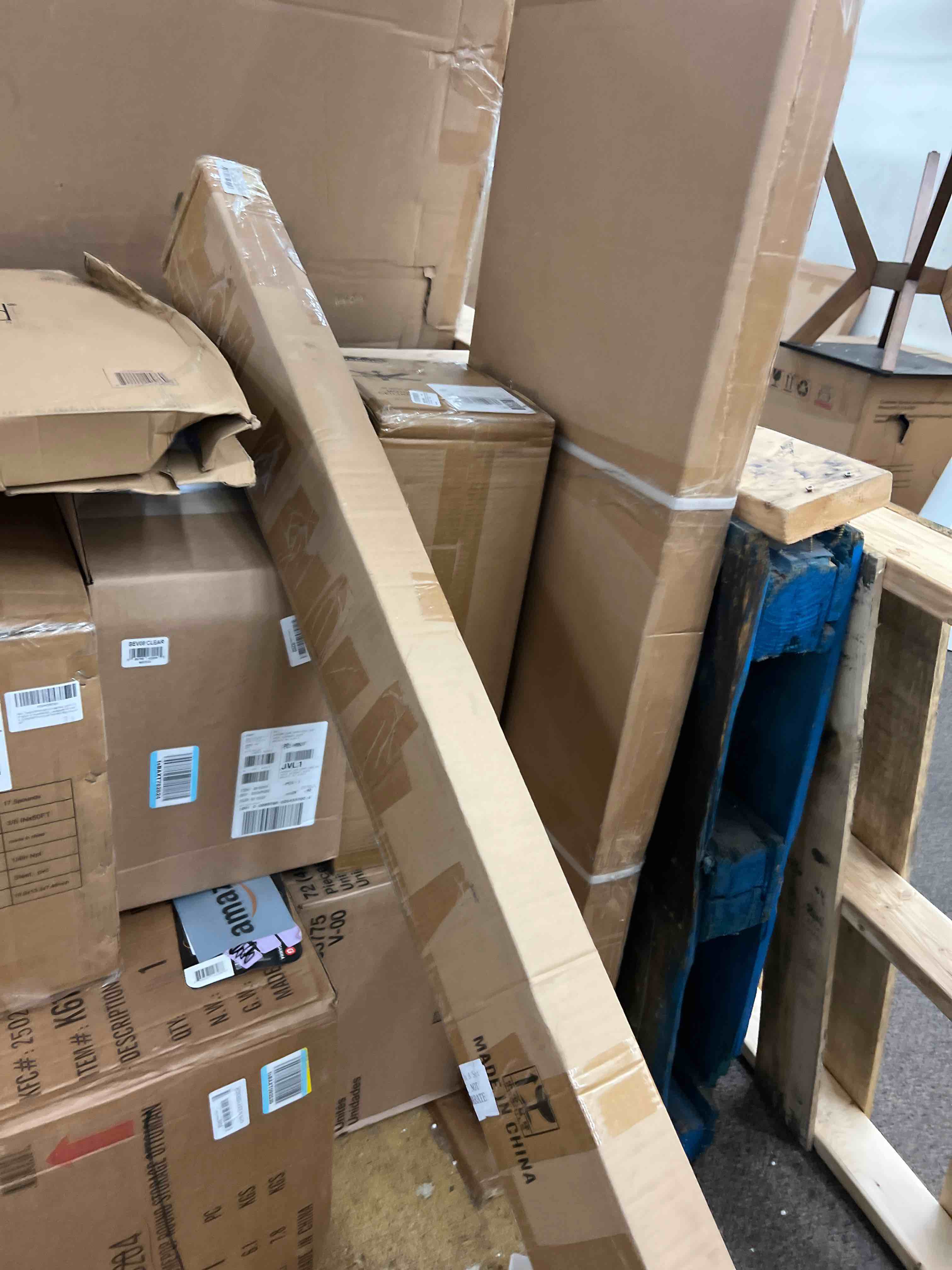 https://s3.amazonaws.com/lotting-images-prod/phillipi/GRA1901567_1756218605903.jpeg