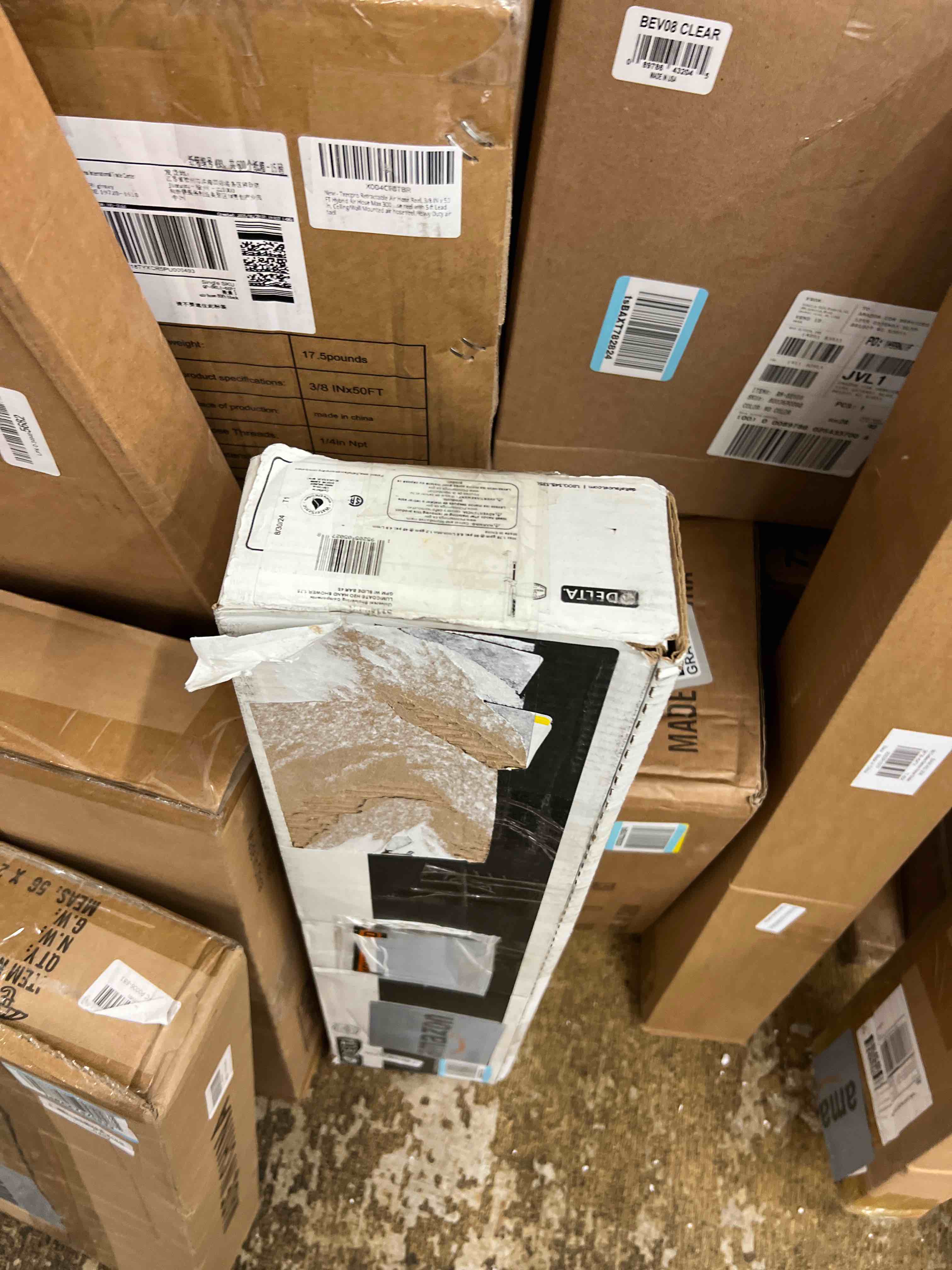 https://s3.amazonaws.com/lotting-images-prod/phillipi/GRA1901595_1756221940331.jpeg