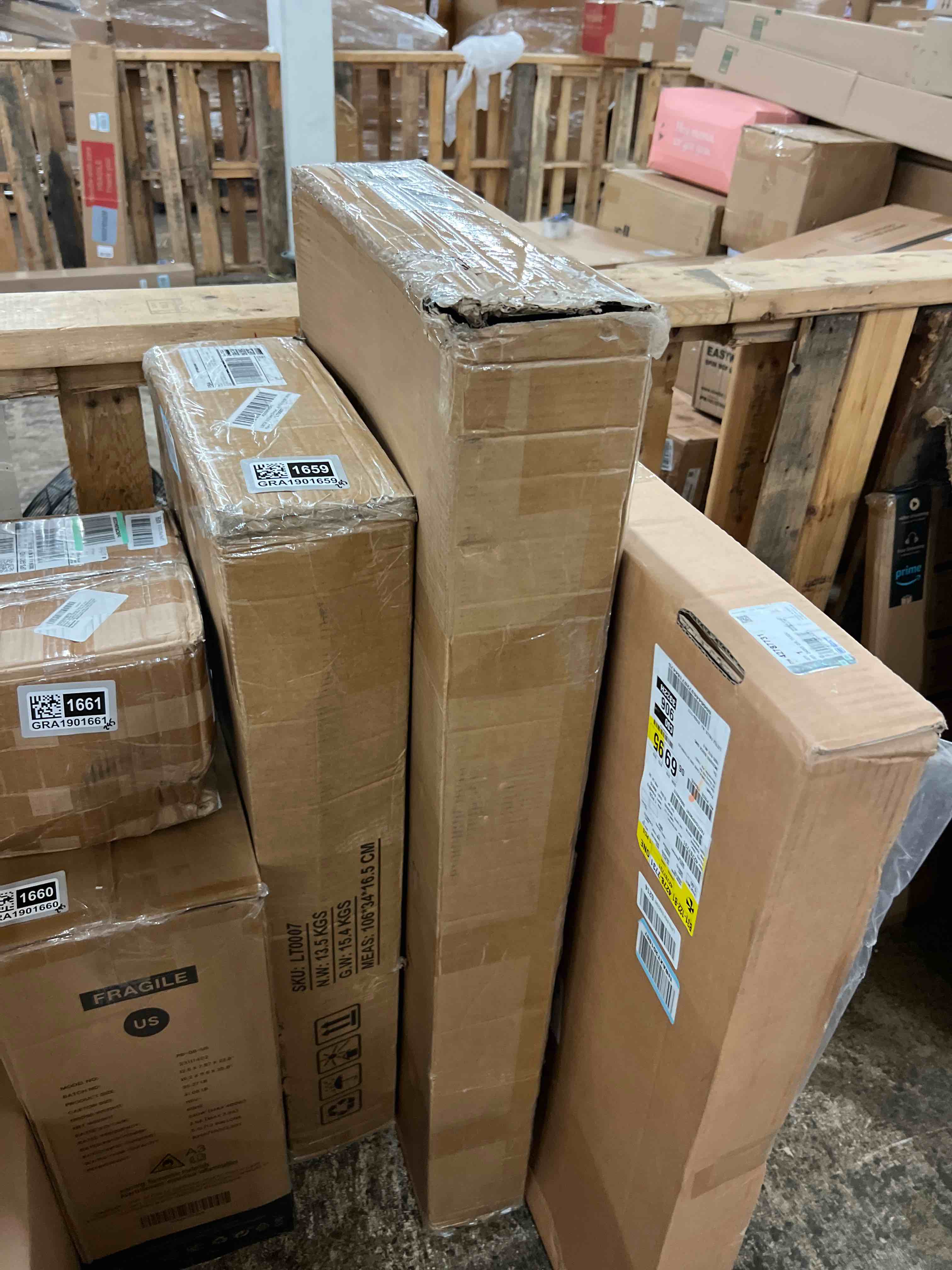 https://s3.amazonaws.com/lotting-images-prod/phillipi/GRA1901658_1756234759093.jpeg
