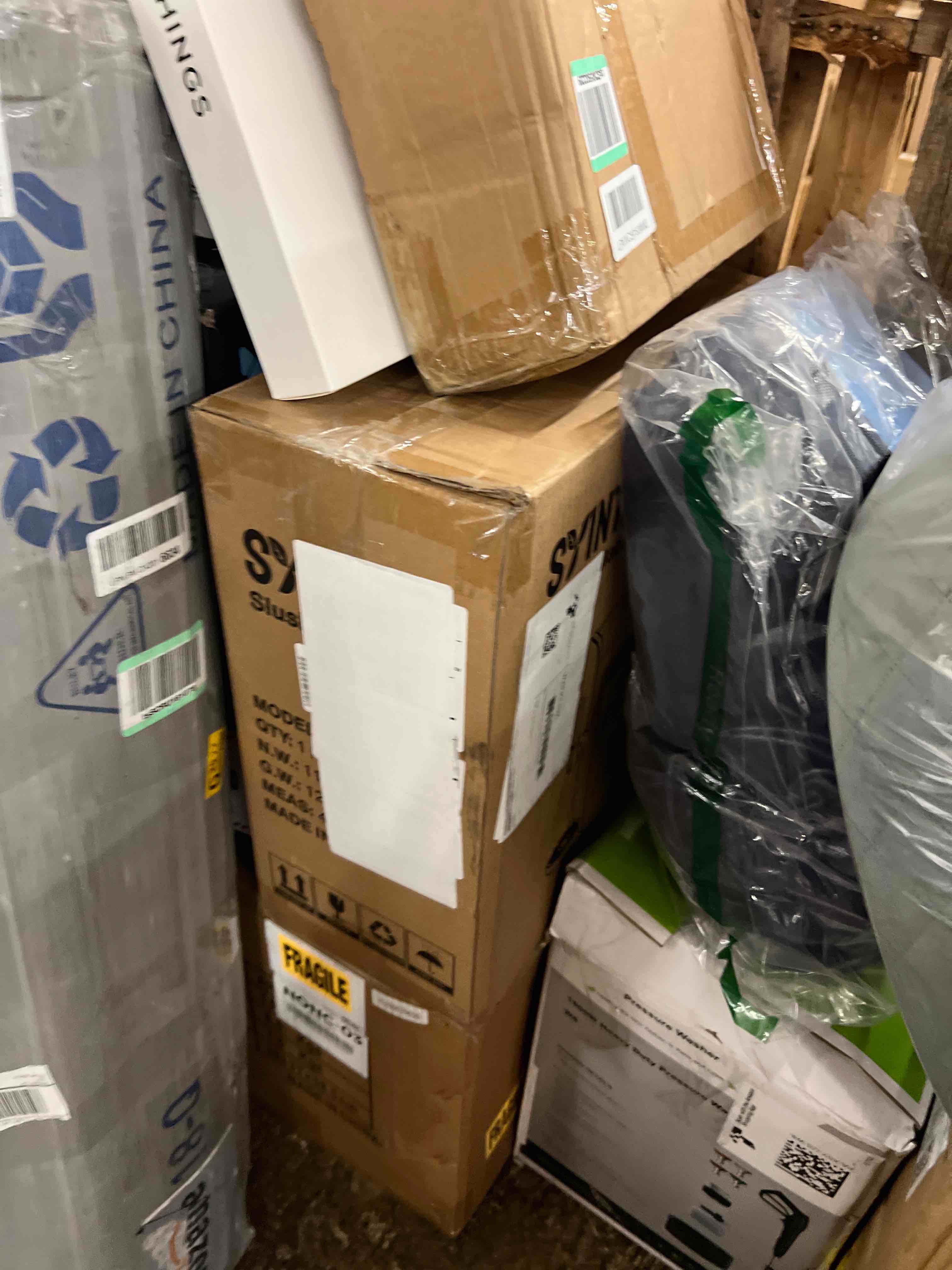 https://s3.amazonaws.com/lotting-images-prod/phillipi/GRA1901671_1756233964848.jpeg