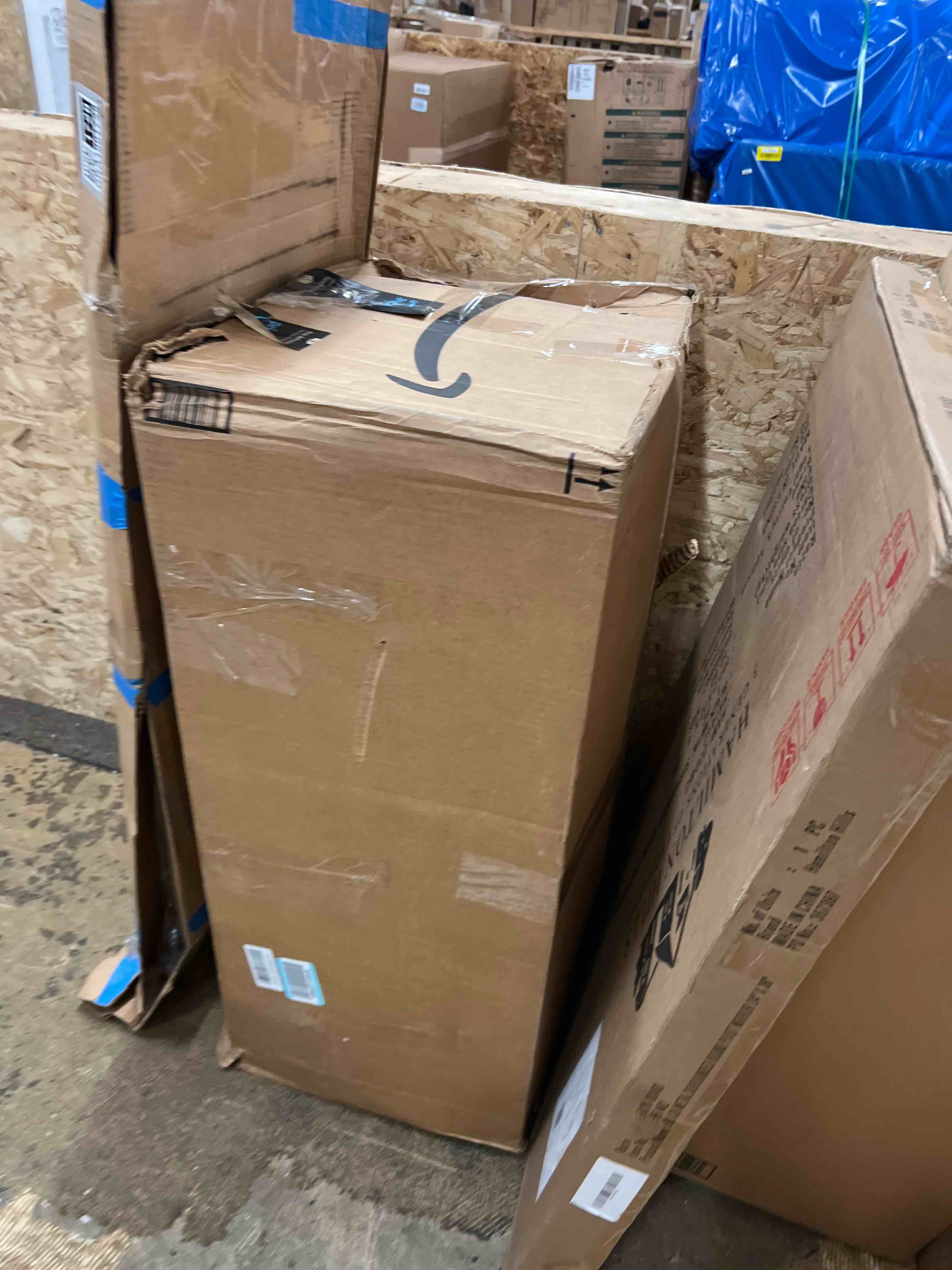 https://s3.amazonaws.com/lotting-images-prod/phillipi/GRA1901727_1756327655693.jpeg