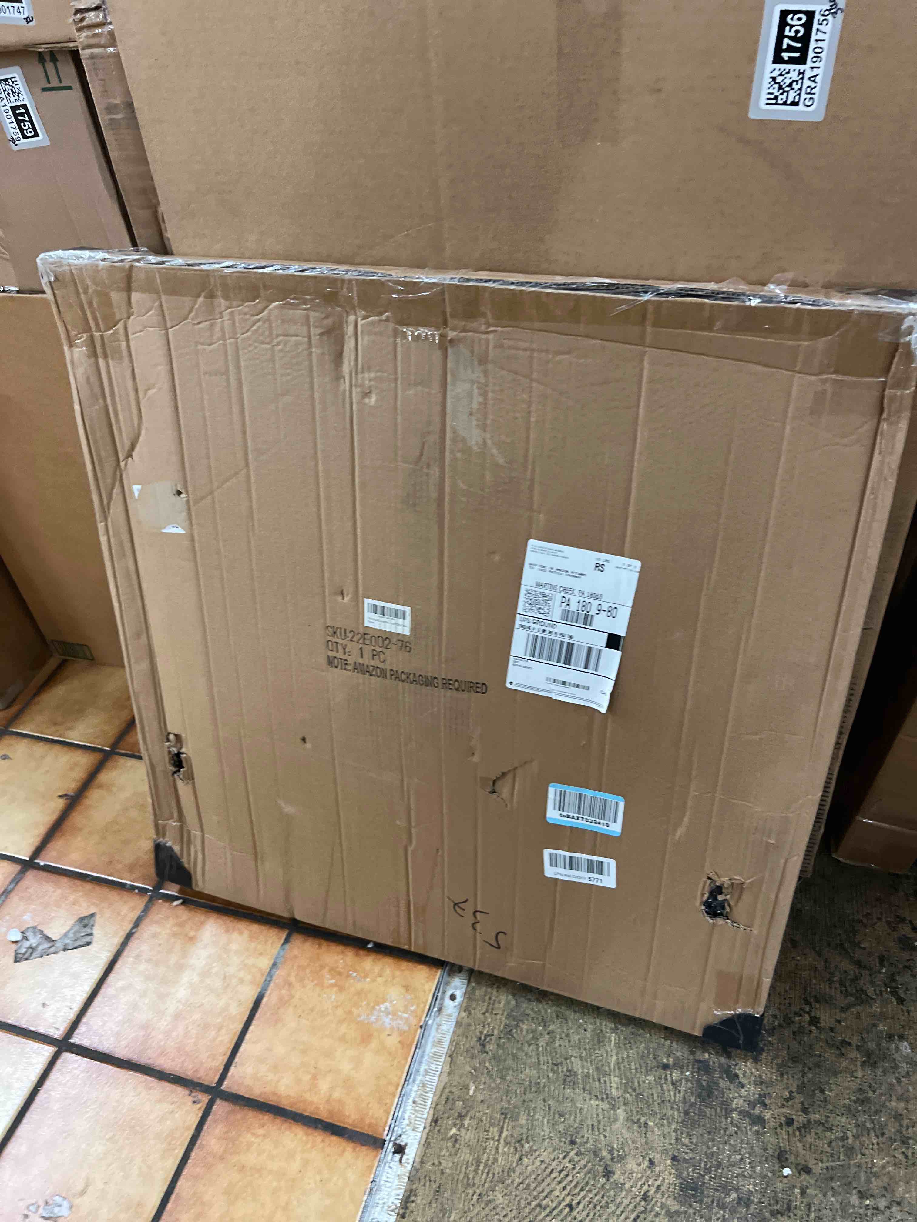 https://s3.amazonaws.com/lotting-images-prod/phillipi/GRA1901731_1756327191676.jpeg
