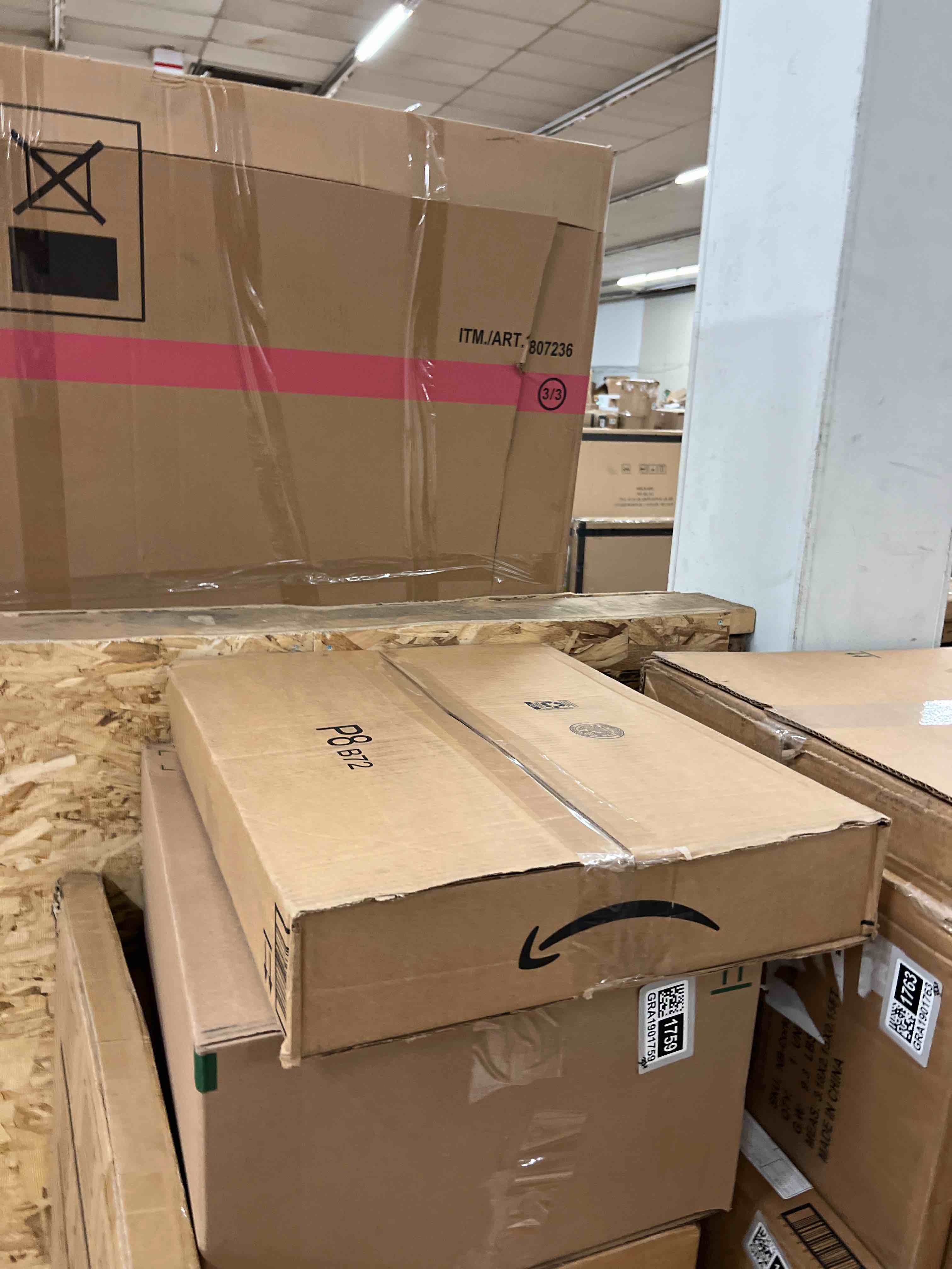 https://s3.amazonaws.com/lotting-images-prod/phillipi/GRA1901747_1756325056168.jpeg
