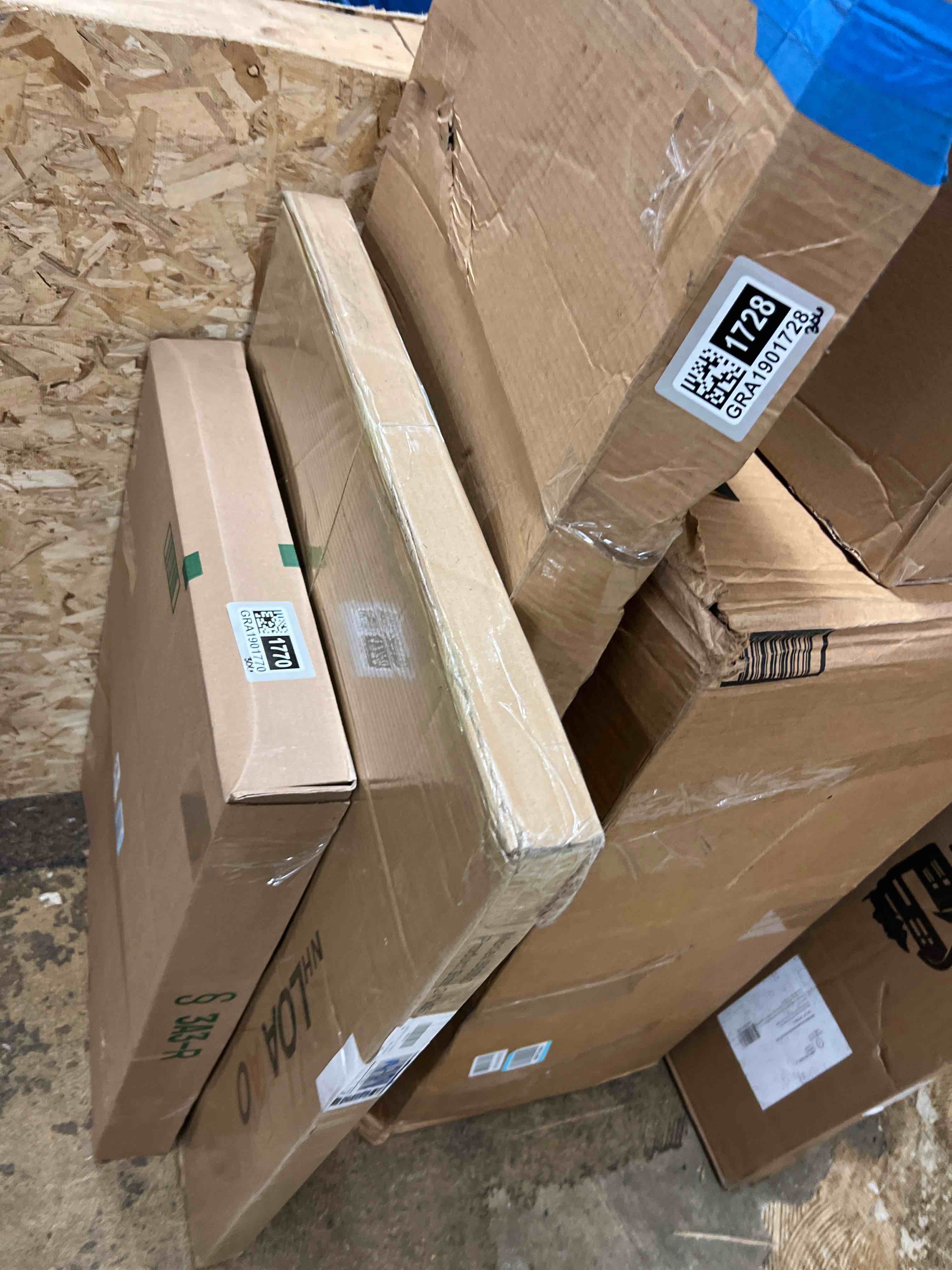 https://s3.amazonaws.com/lotting-images-prod/phillipi/GRA1901767_1756329045118.jpeg