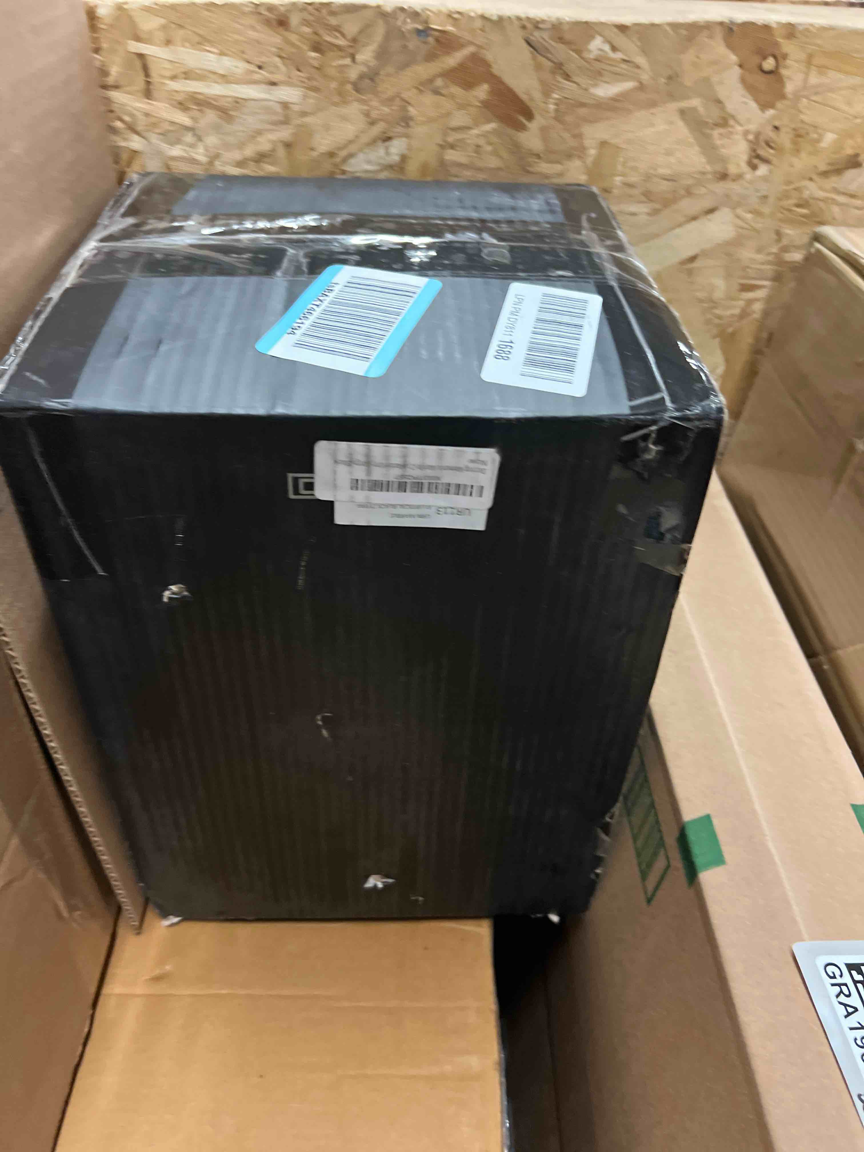 https://s3.amazonaws.com/lotting-images-prod/phillipi/GRA1901791_1756329582706.jpeg