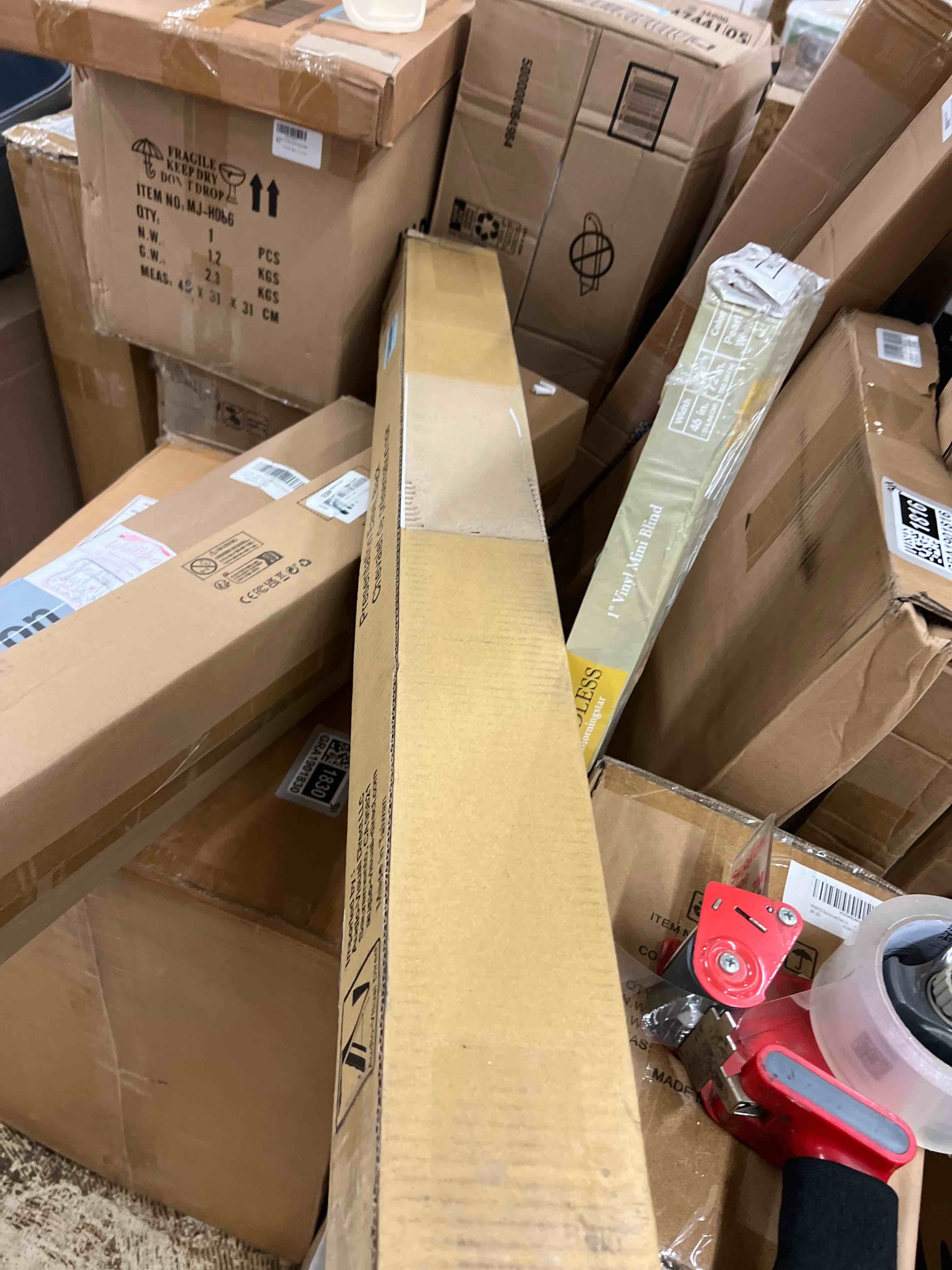 https://s3.amazonaws.com/lotting-images-prod/phillipi/GRA1901815_1756394493893.jpeg