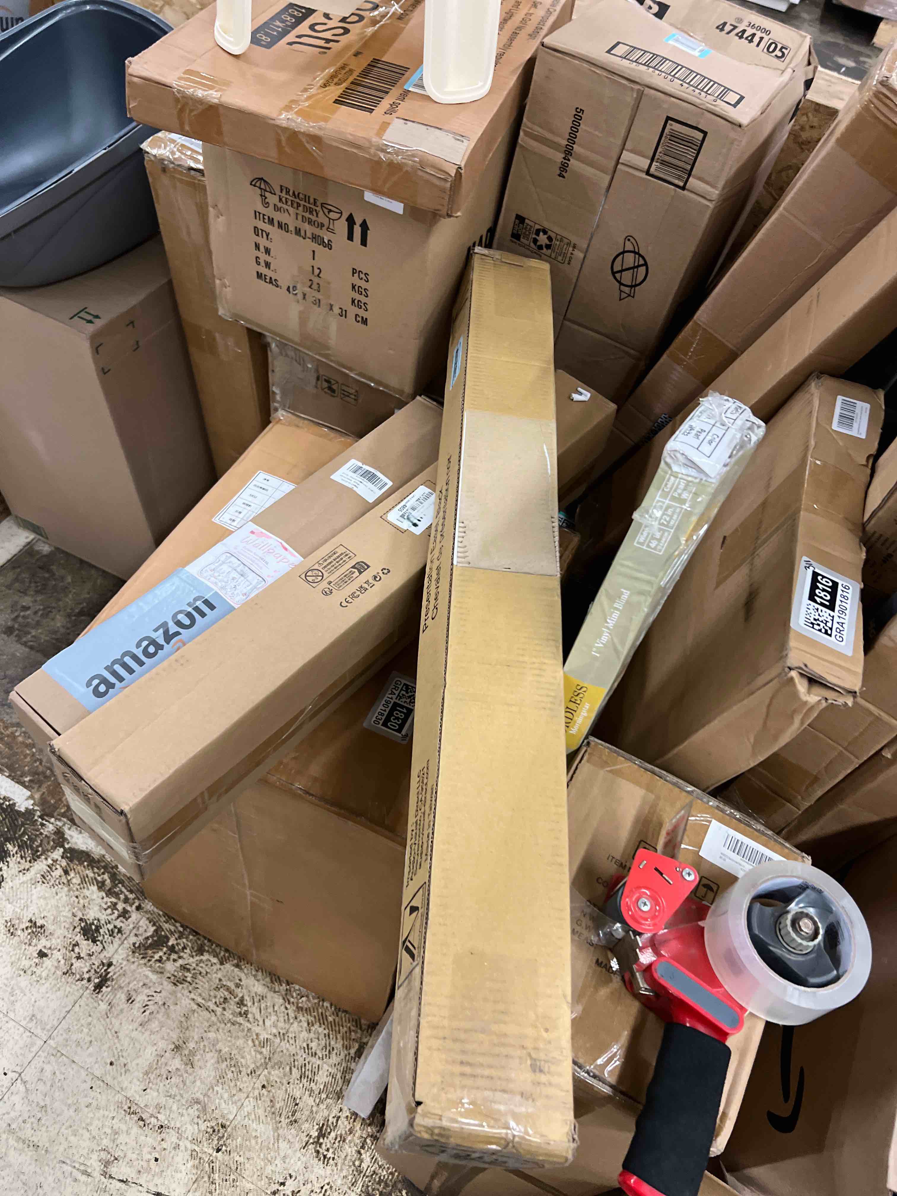 https://s3.amazonaws.com/lotting-images-prod/phillipi/GRA1901815_1756394495309.jpeg