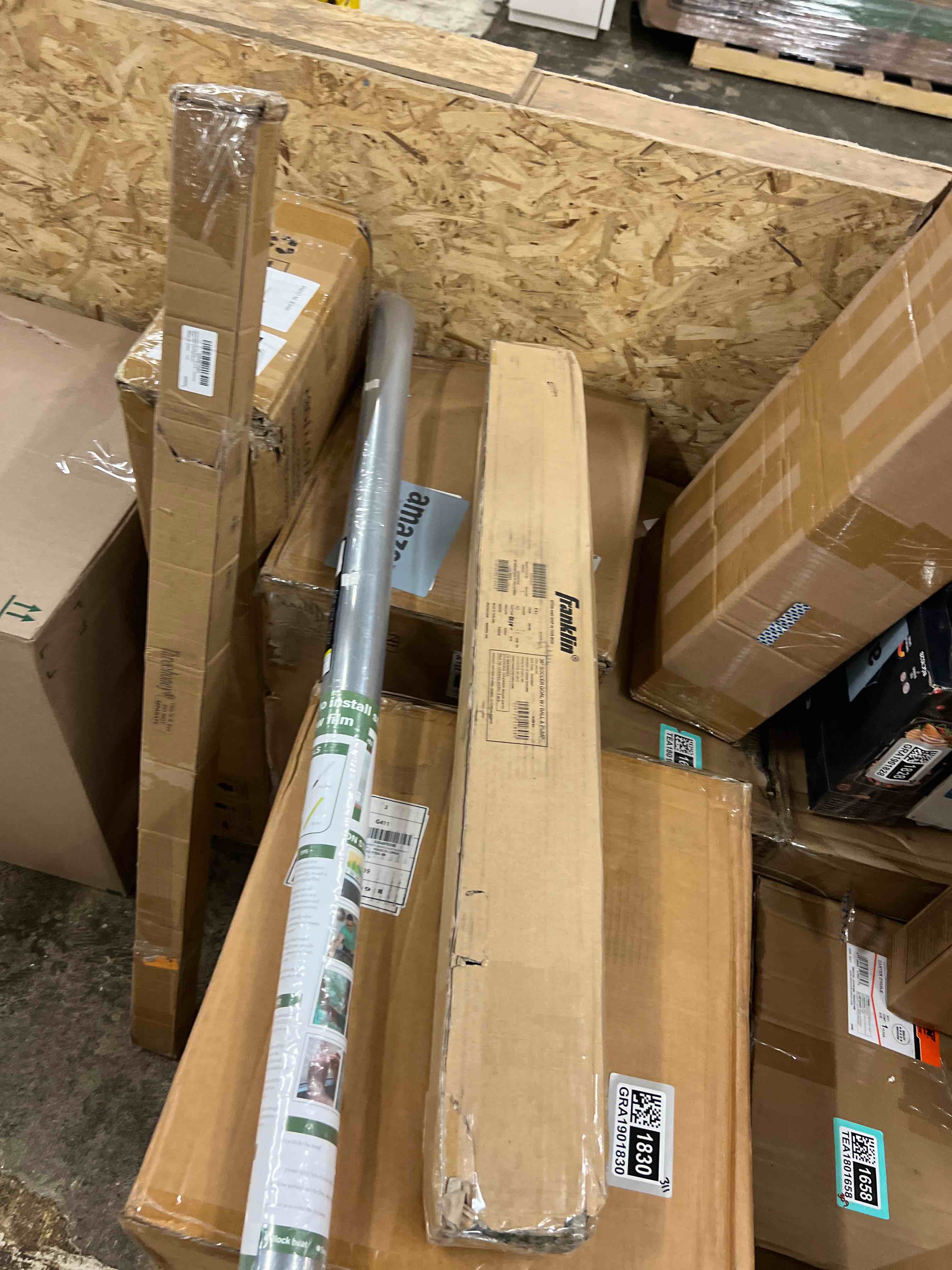 https://s3.amazonaws.com/lotting-images-prod/phillipi/GRA1901823_1756391776602.jpeg