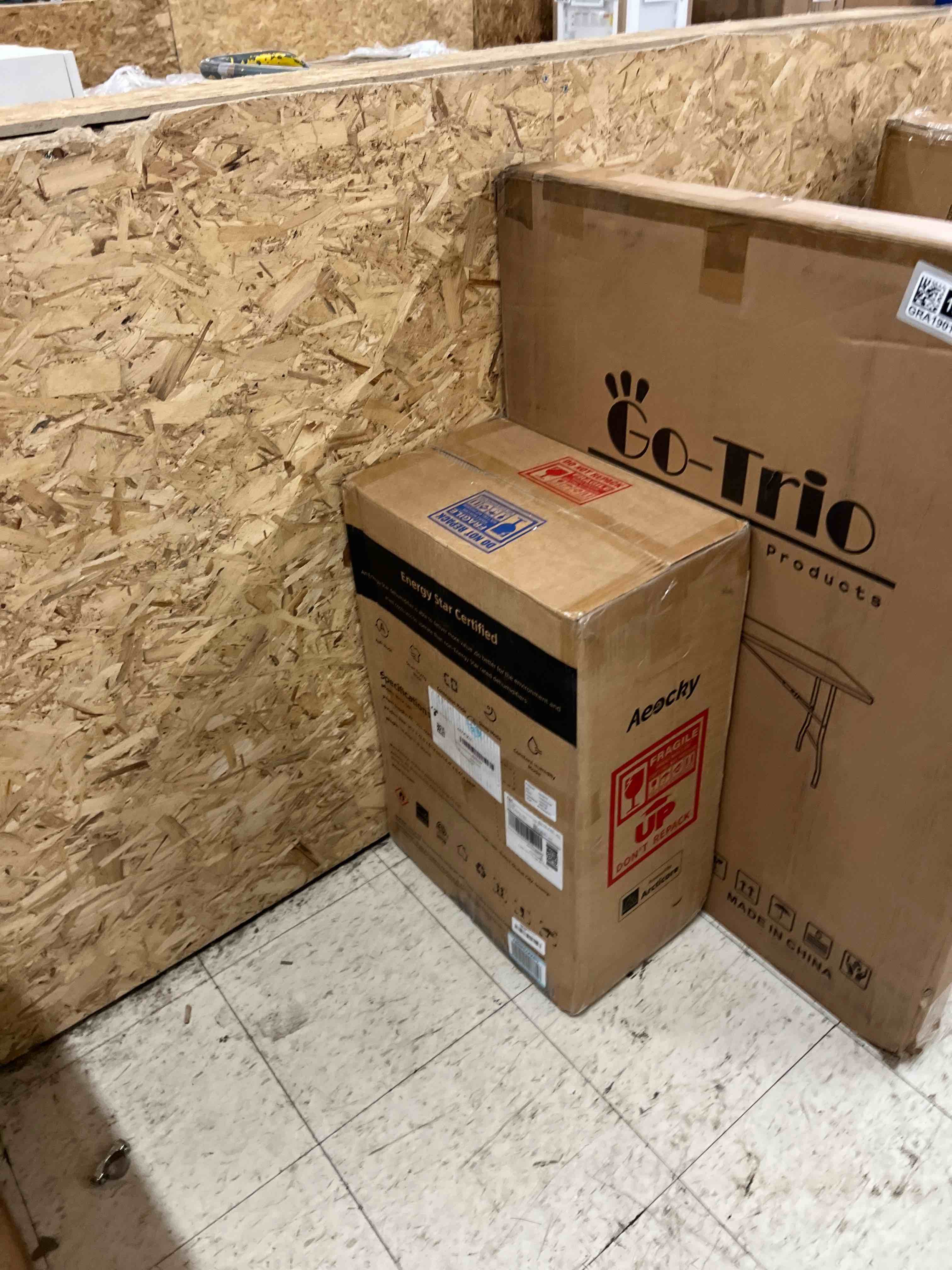 https://s3.amazonaws.com/lotting-images-prod/phillipi/GRA1901834_1756391557189.jpeg