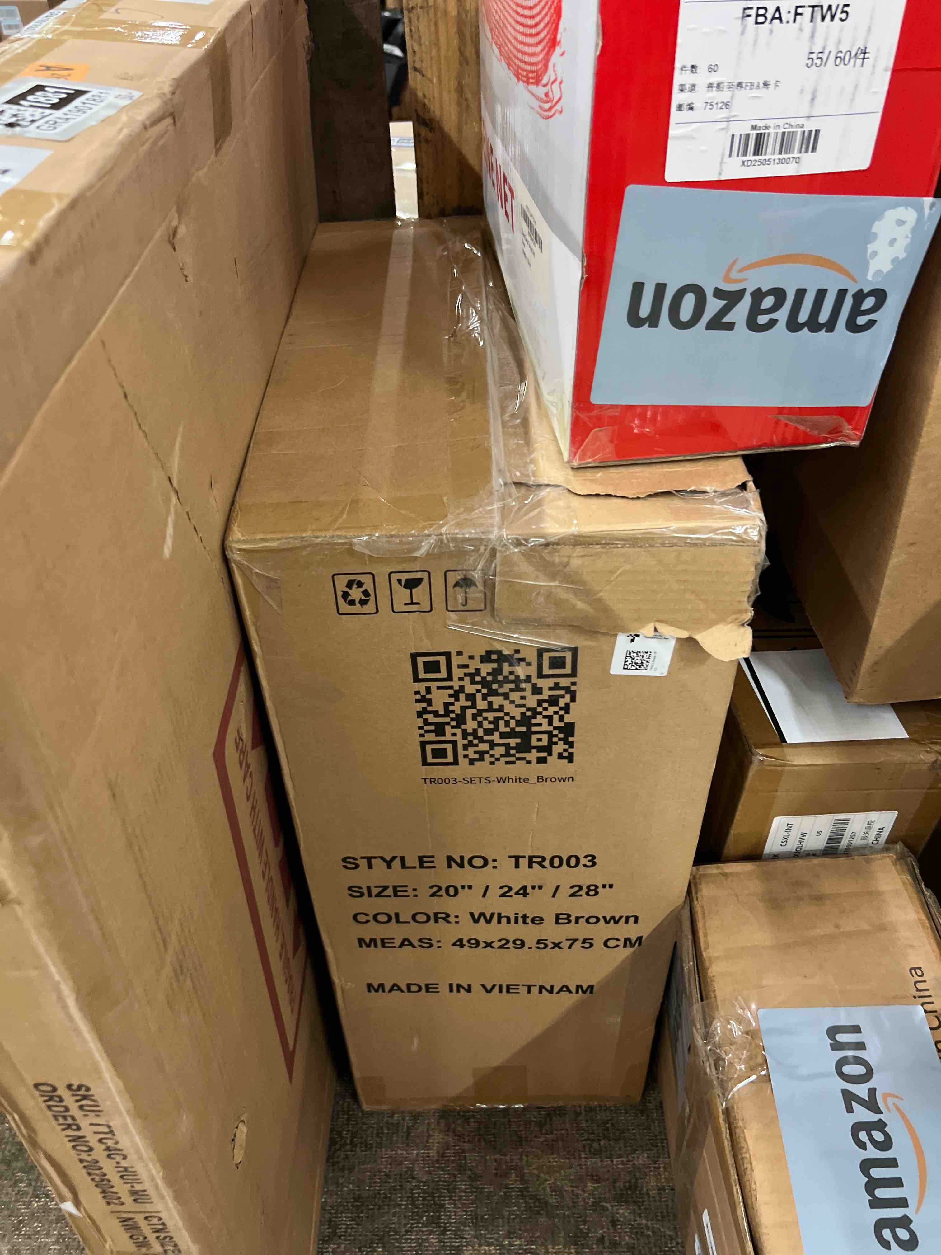 https://s3.amazonaws.com/lotting-images-prod/phillipi/GRA1901877_1756419369540.jpeg