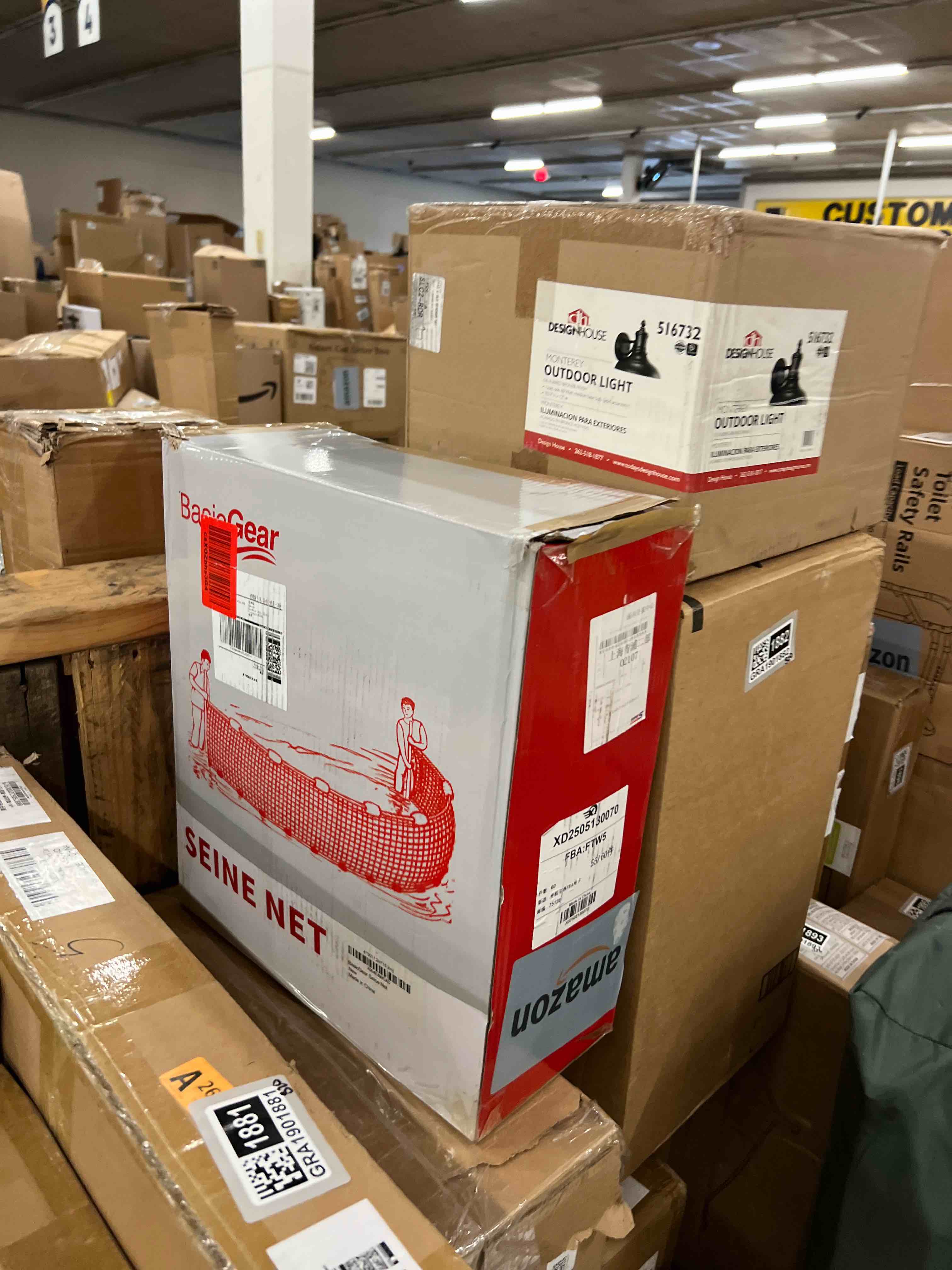 https://s3.amazonaws.com/lotting-images-prod/phillipi/GRA1901879_1756419156261.jpeg