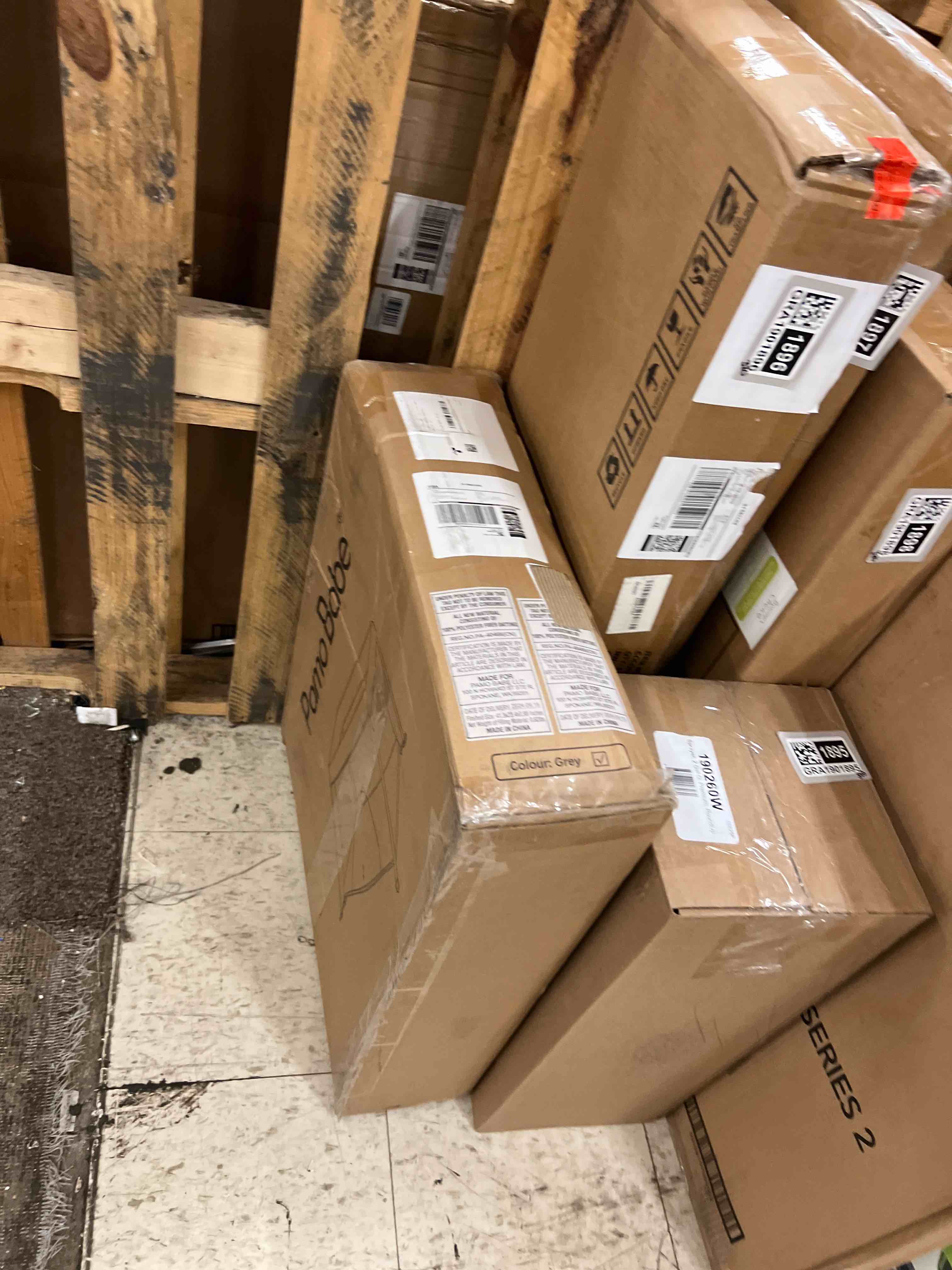 https://s3.amazonaws.com/lotting-images-prod/phillipi/GRA1901893_1756416577176.jpeg