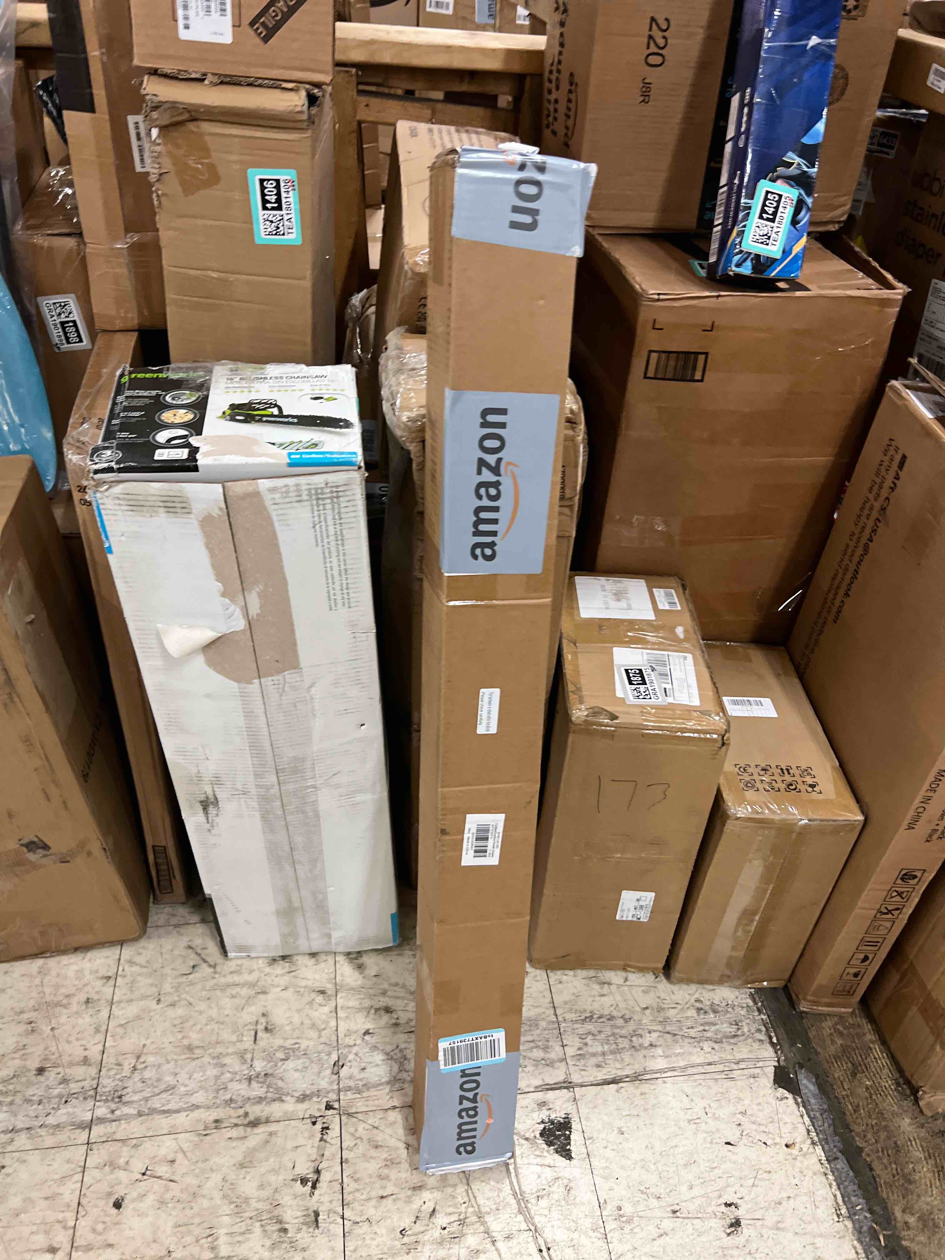 https://s3.amazonaws.com/lotting-images-prod/phillipi/GRA1901931_1756424389645.jpeg