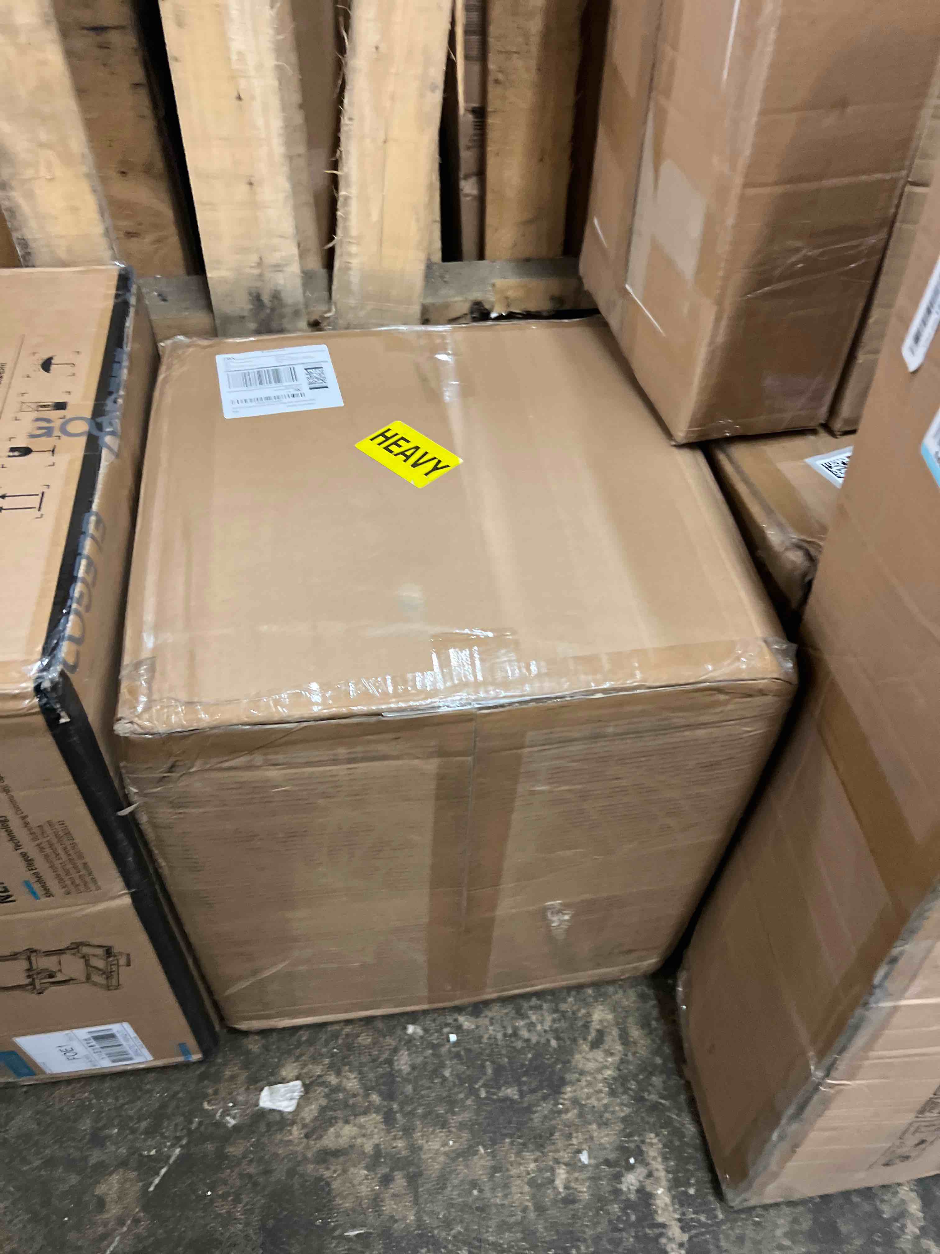 https://s3.amazonaws.com/lotting-images-prod/phillipi/GRA1901936_1756433734473.jpeg