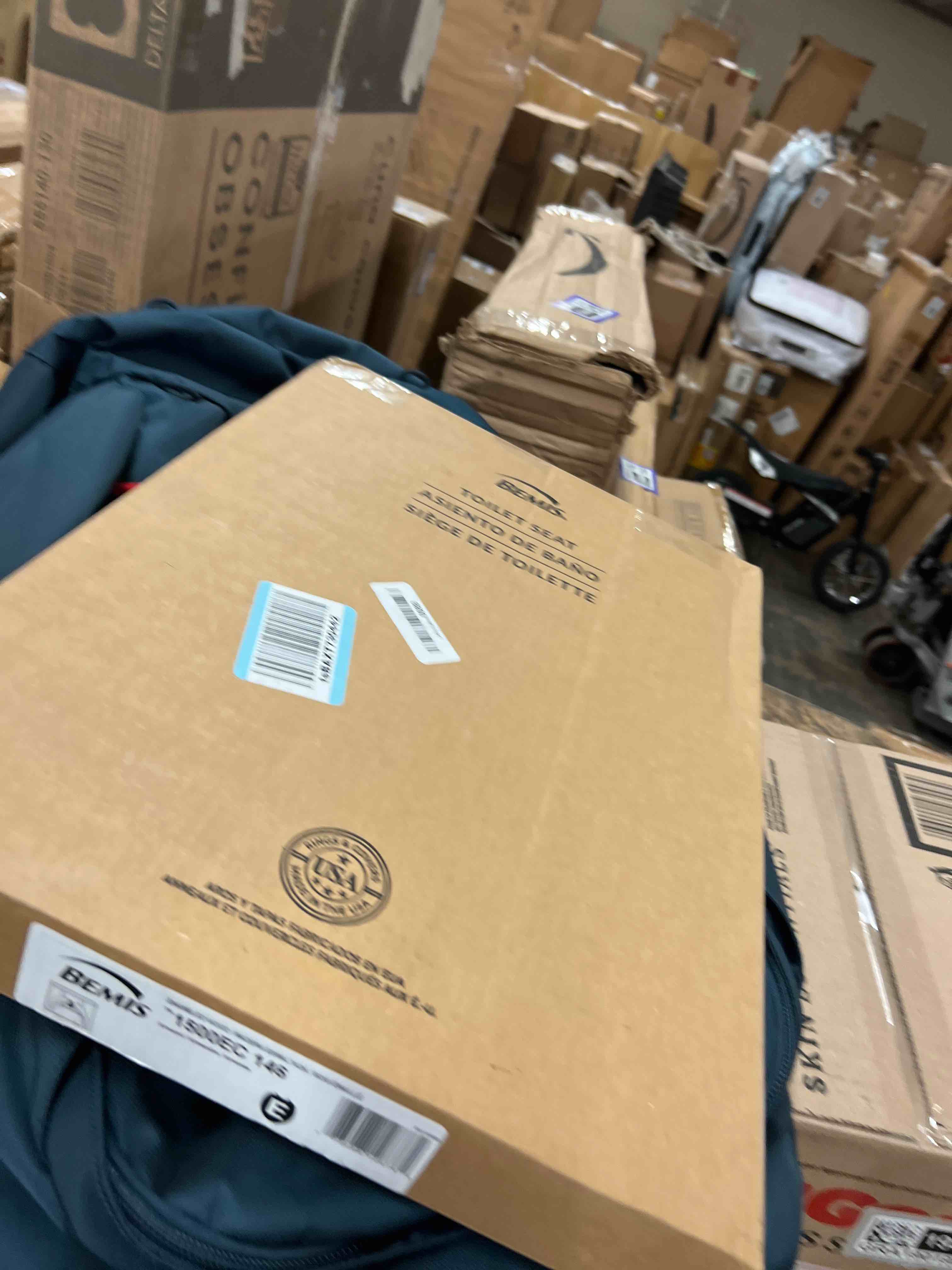 https://s3.amazonaws.com/lotting-images-prod/phillipi/GRA1901955_1756432382263.jpeg