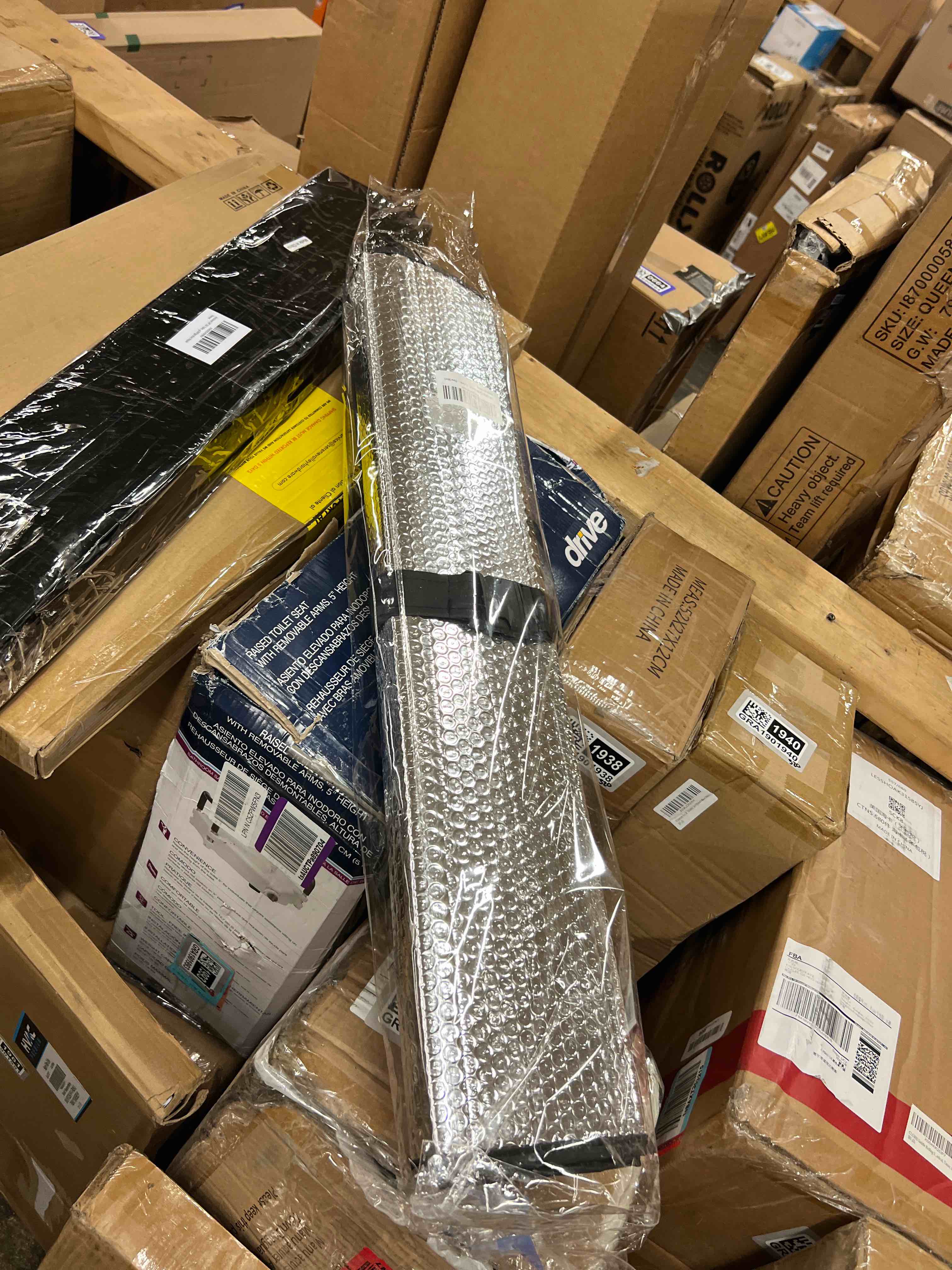 https://s3.amazonaws.com/lotting-images-prod/phillipi/GRA1901987_1756436506006.jpeg