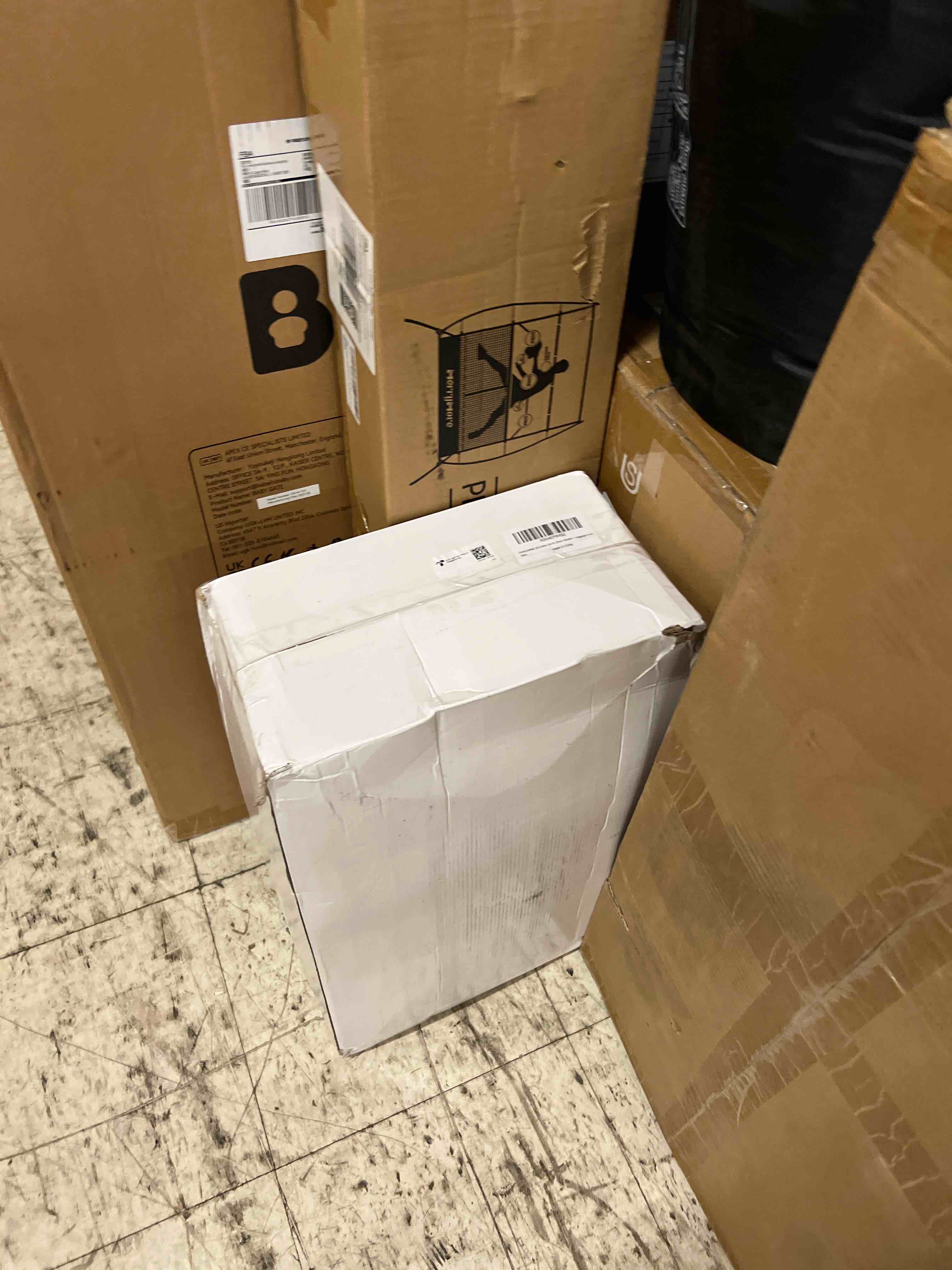 https://s3.amazonaws.com/lotting-images-prod/phillipi/GRA1902038_1756838473956.jpeg