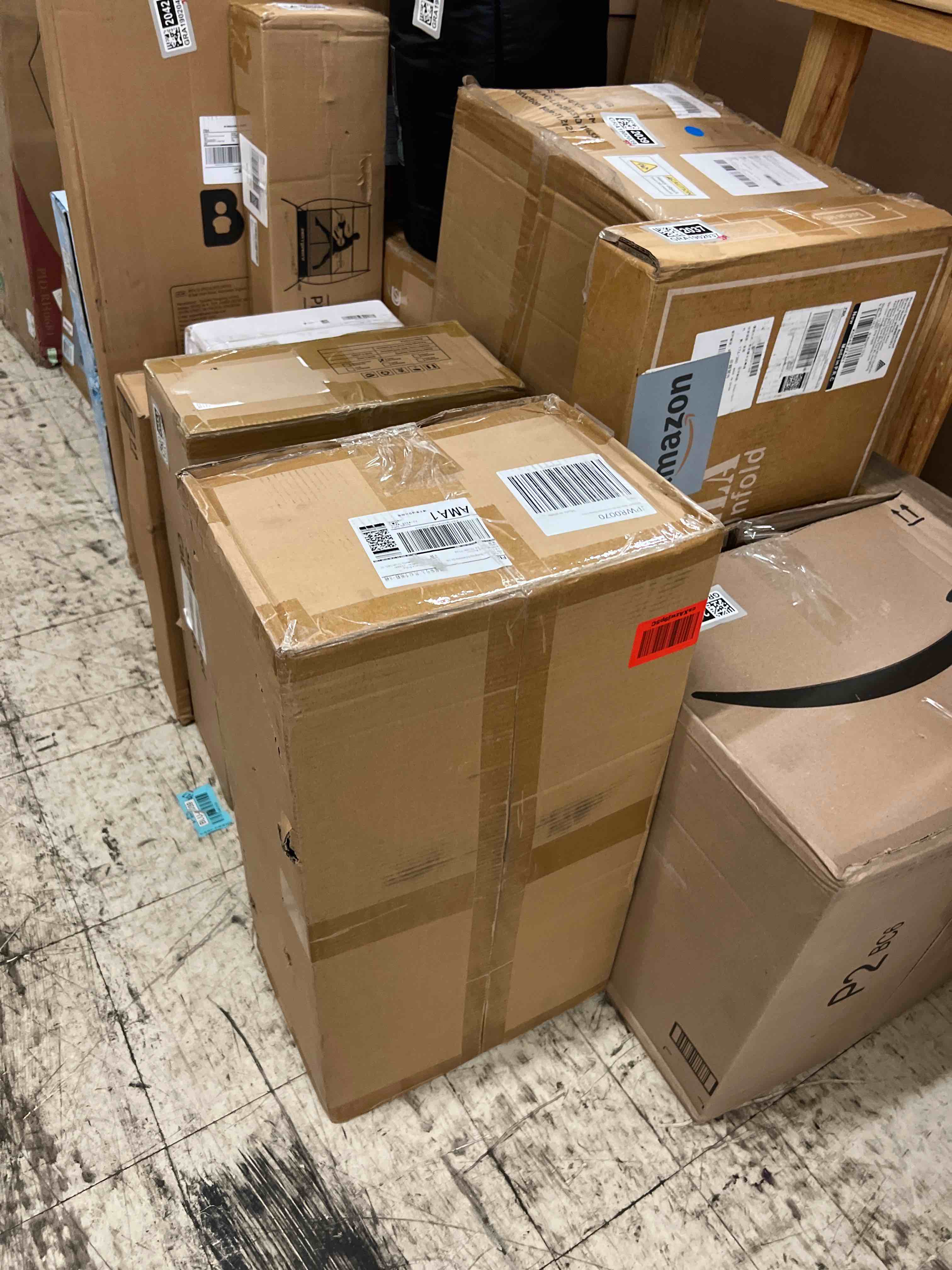 https://s3.amazonaws.com/lotting-images-prod/phillipi/GRA1902049_1756839395104.jpeg