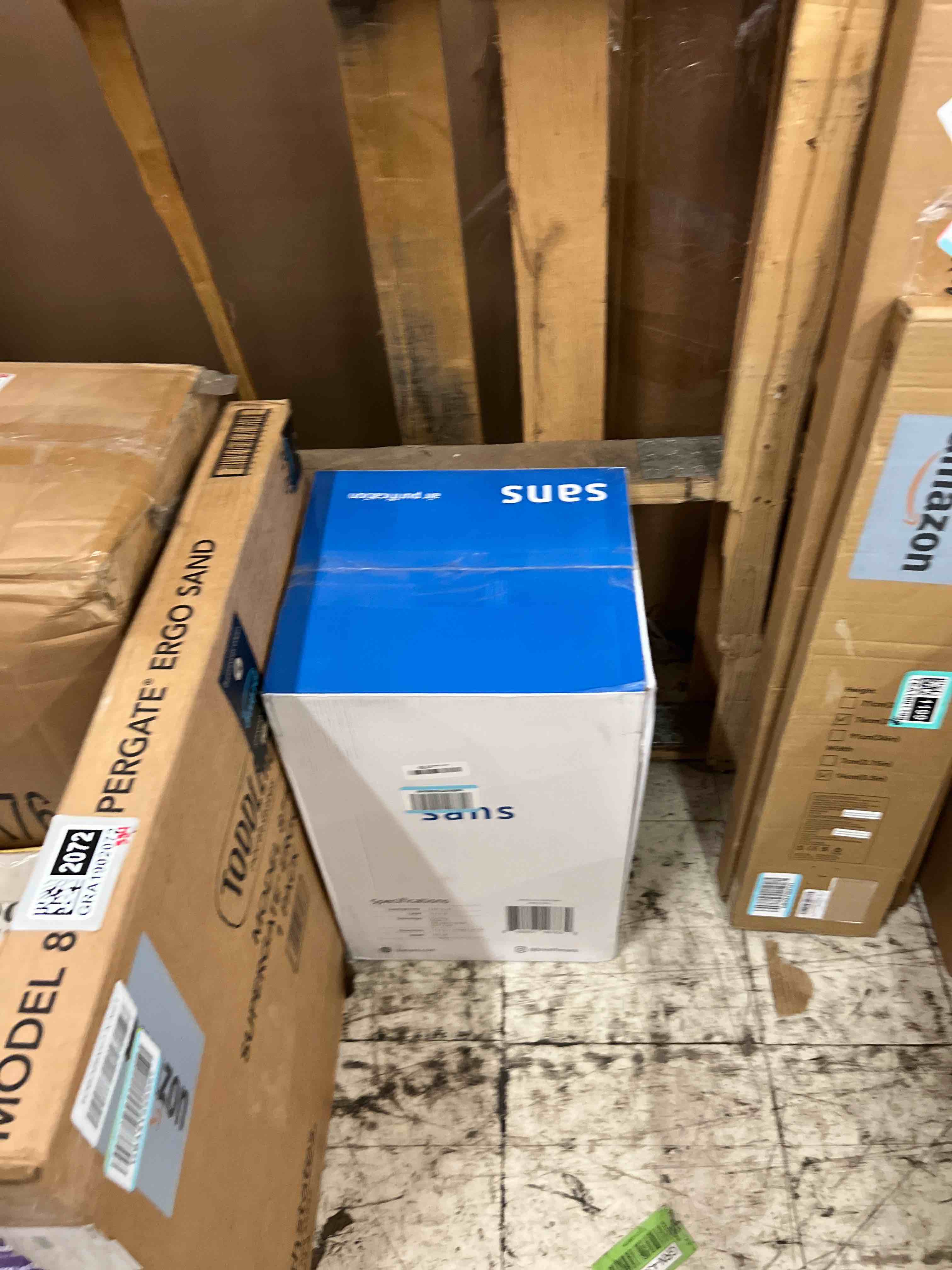 https://s3.amazonaws.com/lotting-images-prod/phillipi/GRA1902071_1756840333957.jpeg