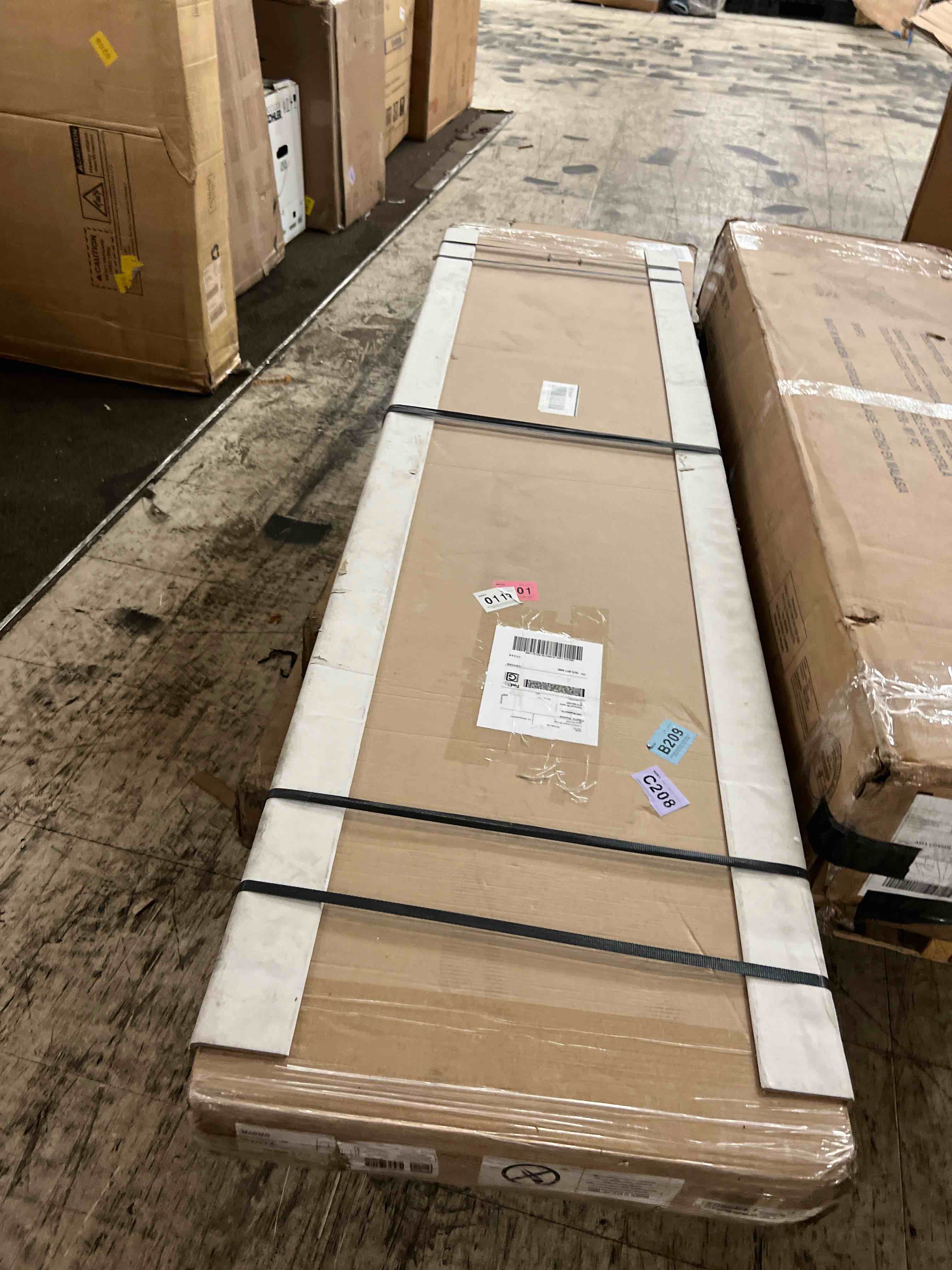 https://s3.amazonaws.com/lotting-images-prod/phillipi/GRA1902084_1756919106132.jpeg