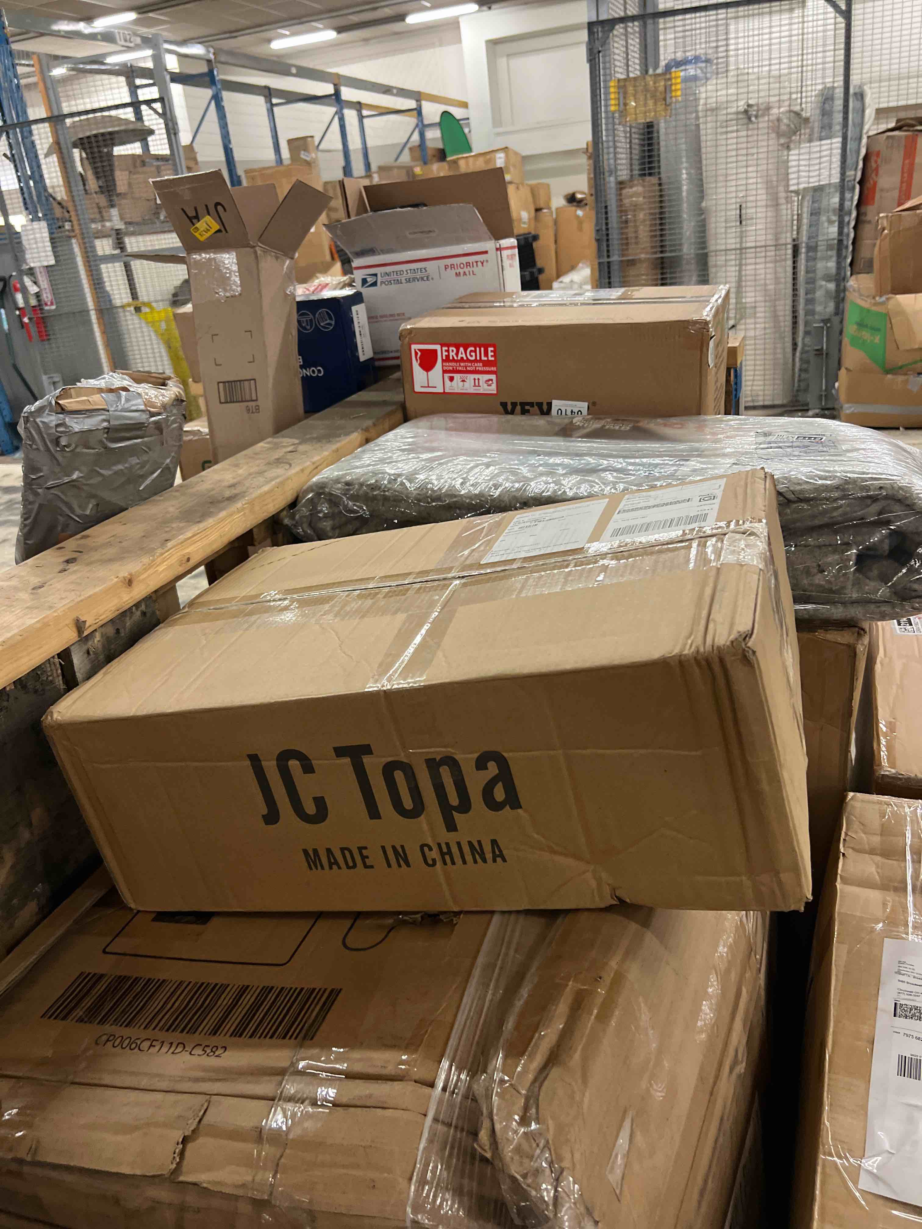 https://s3.amazonaws.com/lotting-images-prod/phillipi/GRA1902111_1756910255626.jpeg