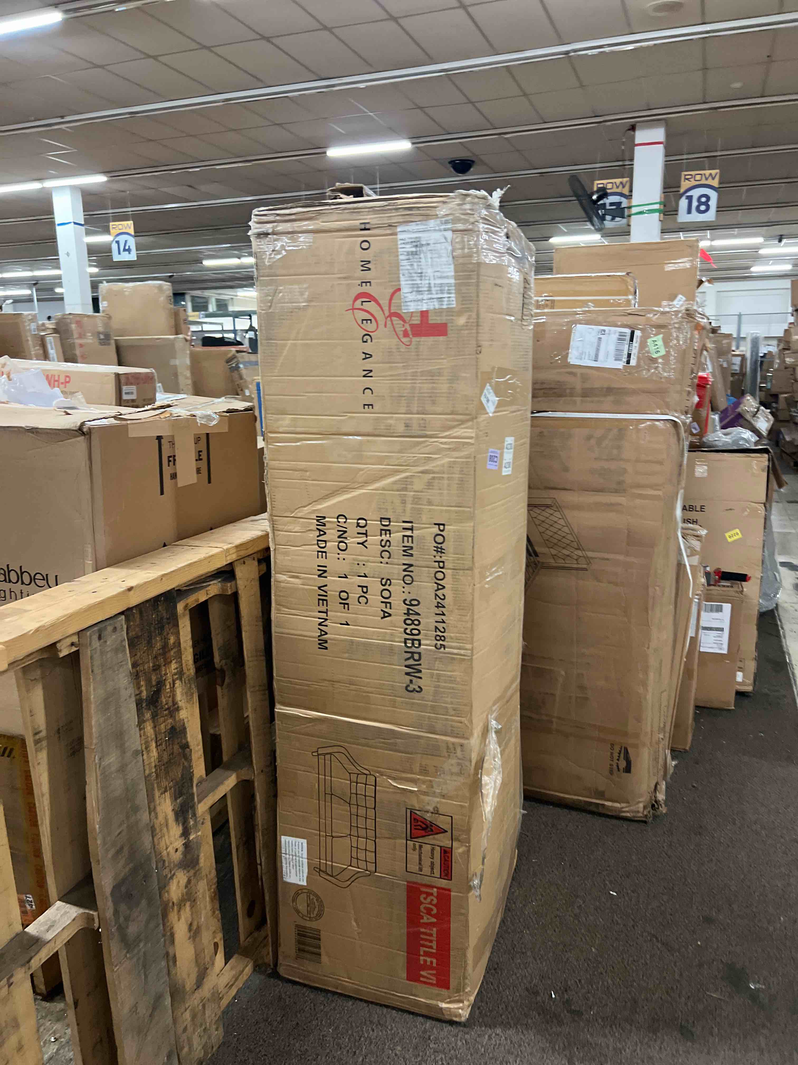 https://s3.amazonaws.com/lotting-images-prod/phillipi/GRA1902135_1757082705881.jpeg