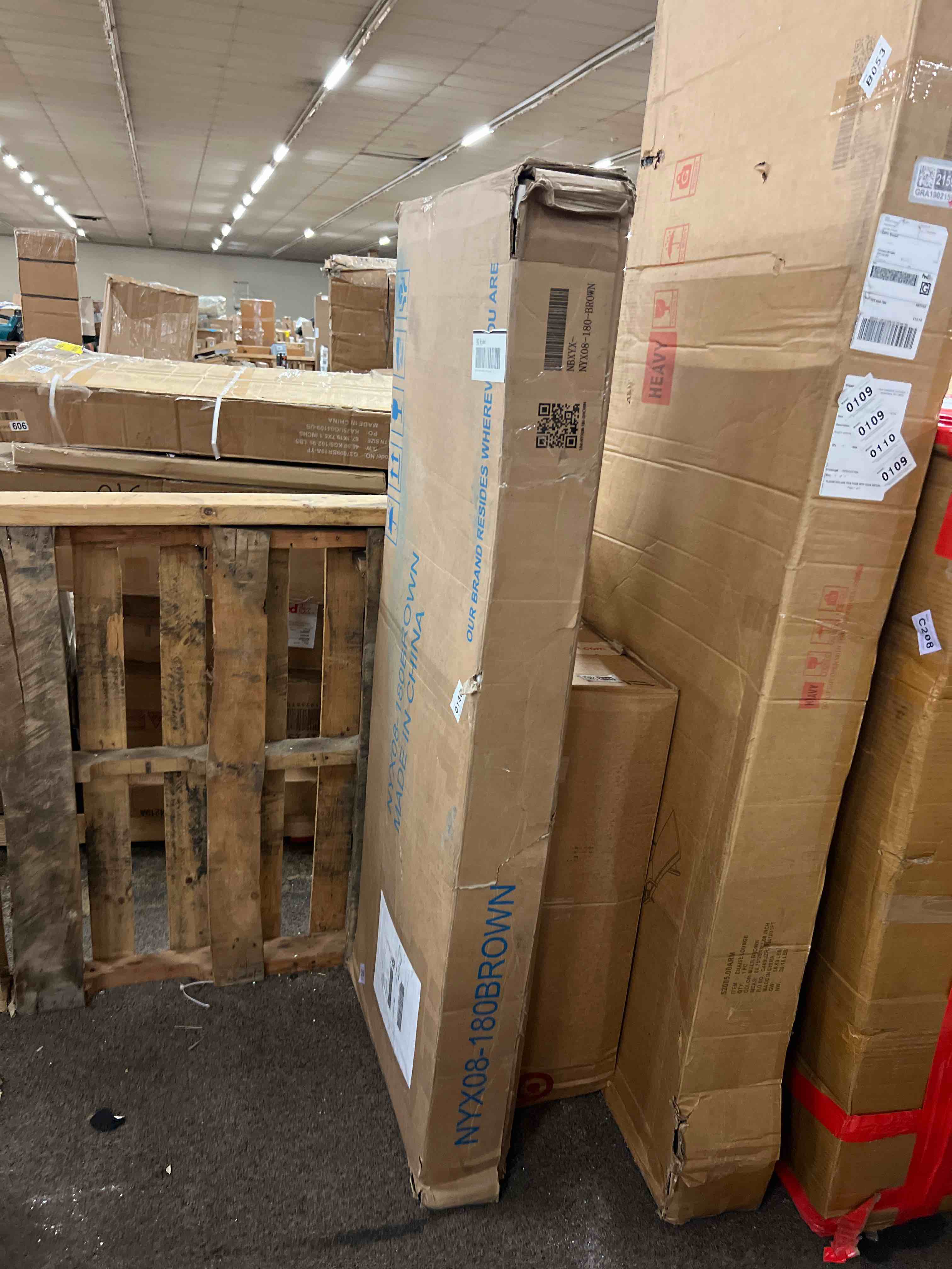 https://s3.amazonaws.com/lotting-images-prod/phillipi/GRA1902153_1756959163875.jpeg