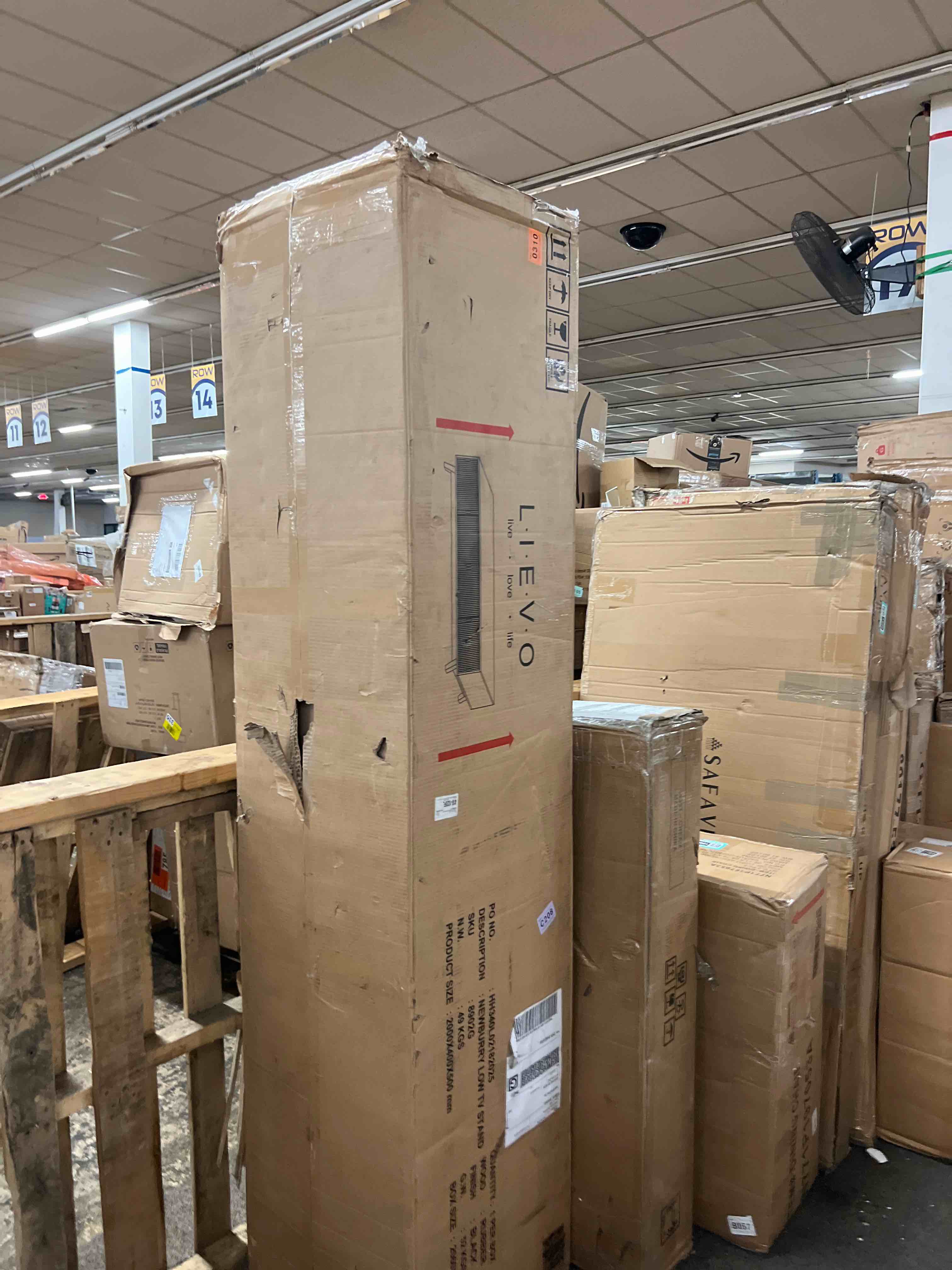 https://s3.amazonaws.com/lotting-images-prod/phillipi/GRA1902163_1756954358370.jpeg