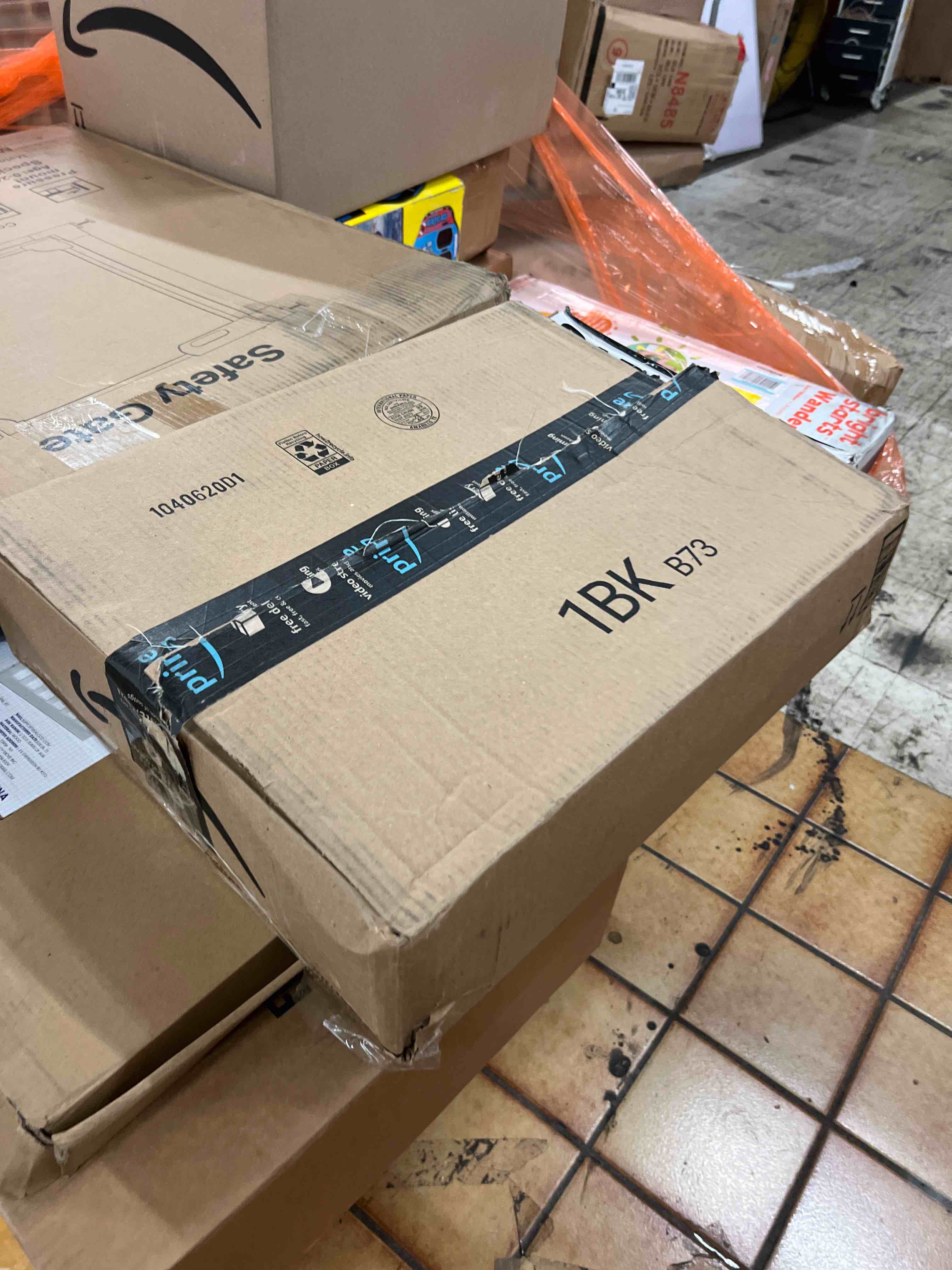 https://s3.amazonaws.com/lotting-images-prod/phillipi/GRA1902176_1757020890157.jpeg