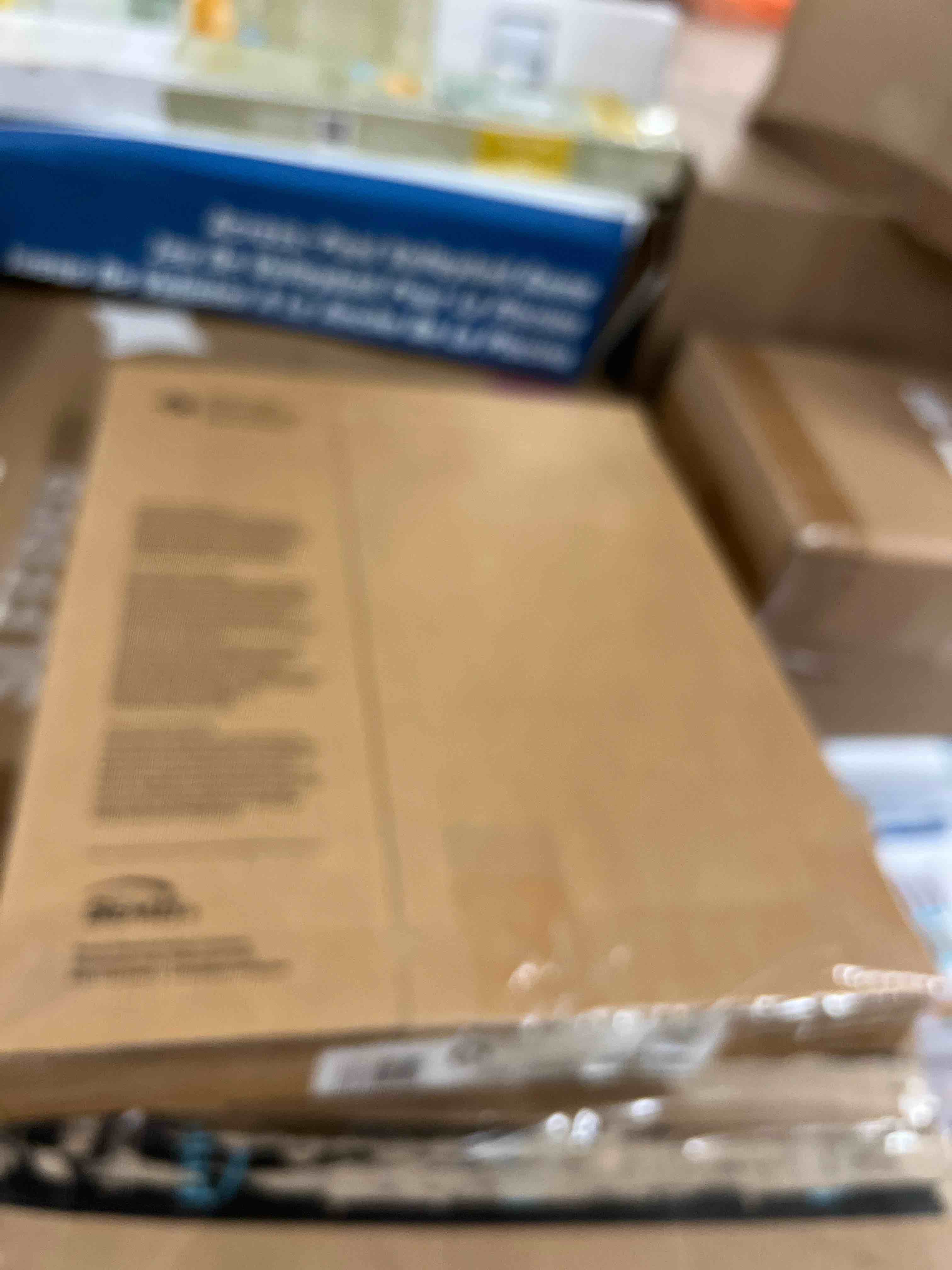 https://s3.amazonaws.com/lotting-images-prod/phillipi/GRA1902192_1757005452551.jpeg