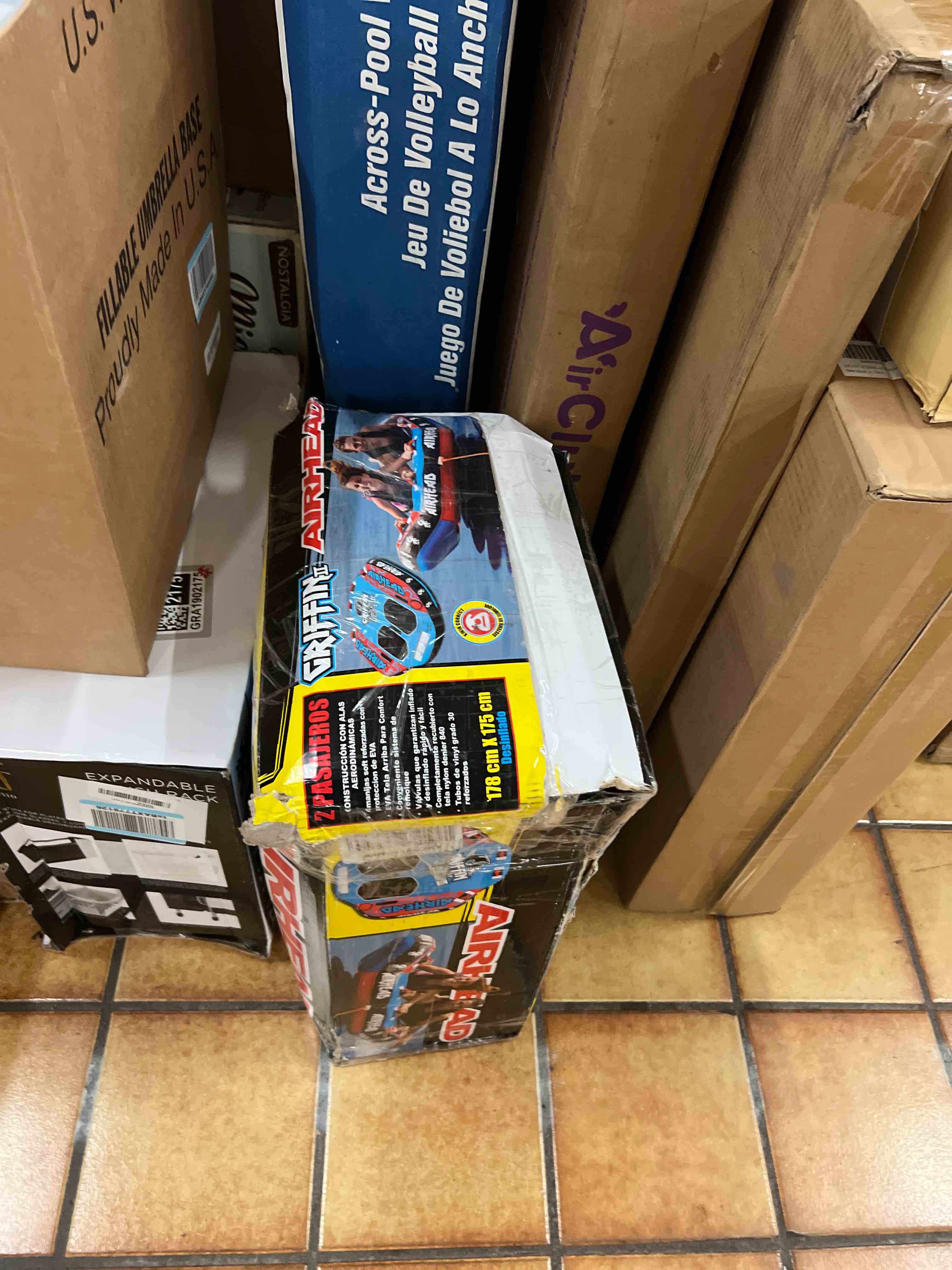 https://s3.amazonaws.com/lotting-images-prod/phillipi/GRA1902213_1757026021442.jpeg