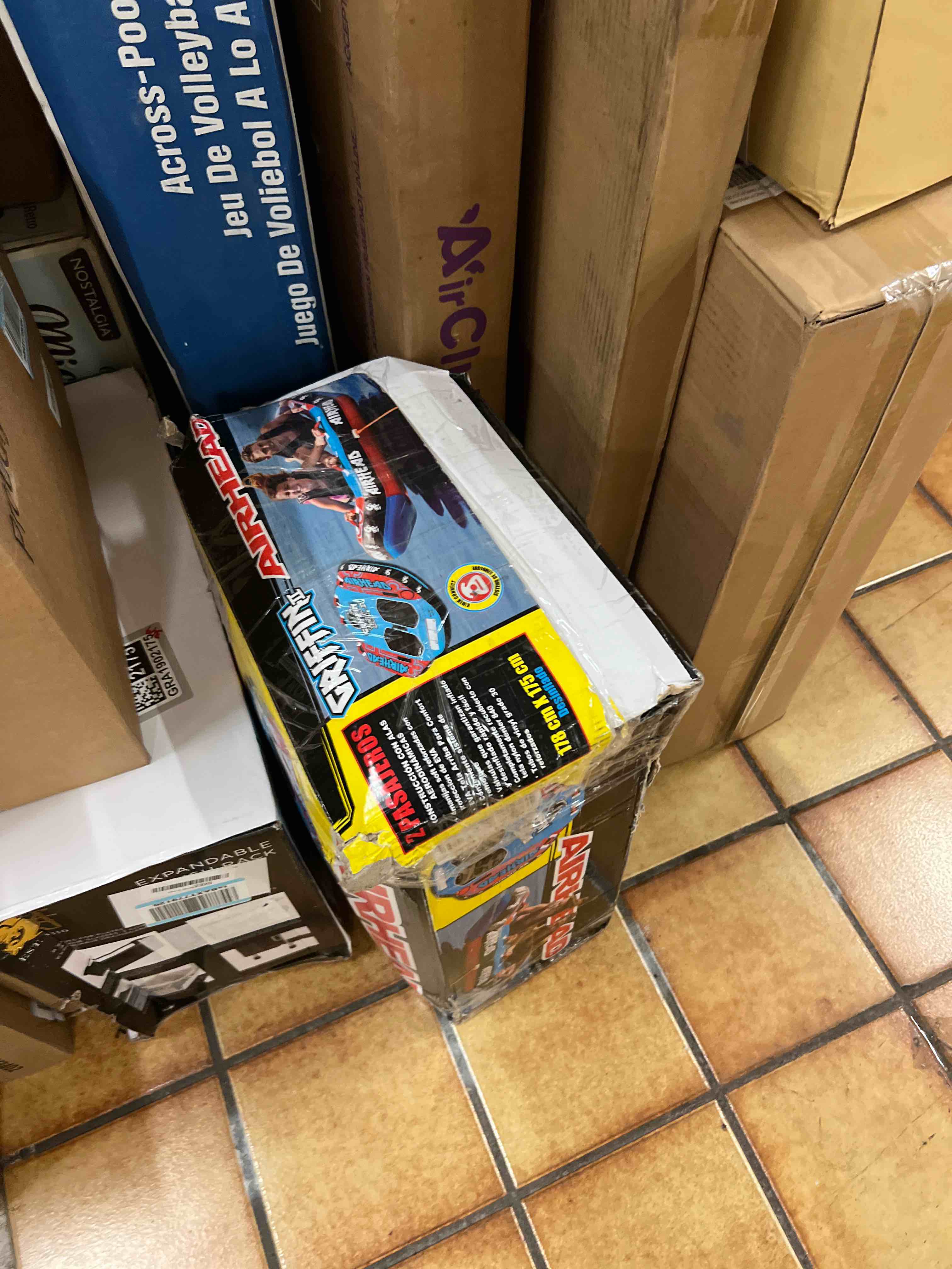 https://s3.amazonaws.com/lotting-images-prod/phillipi/GRA1902213_1757026022824.jpeg