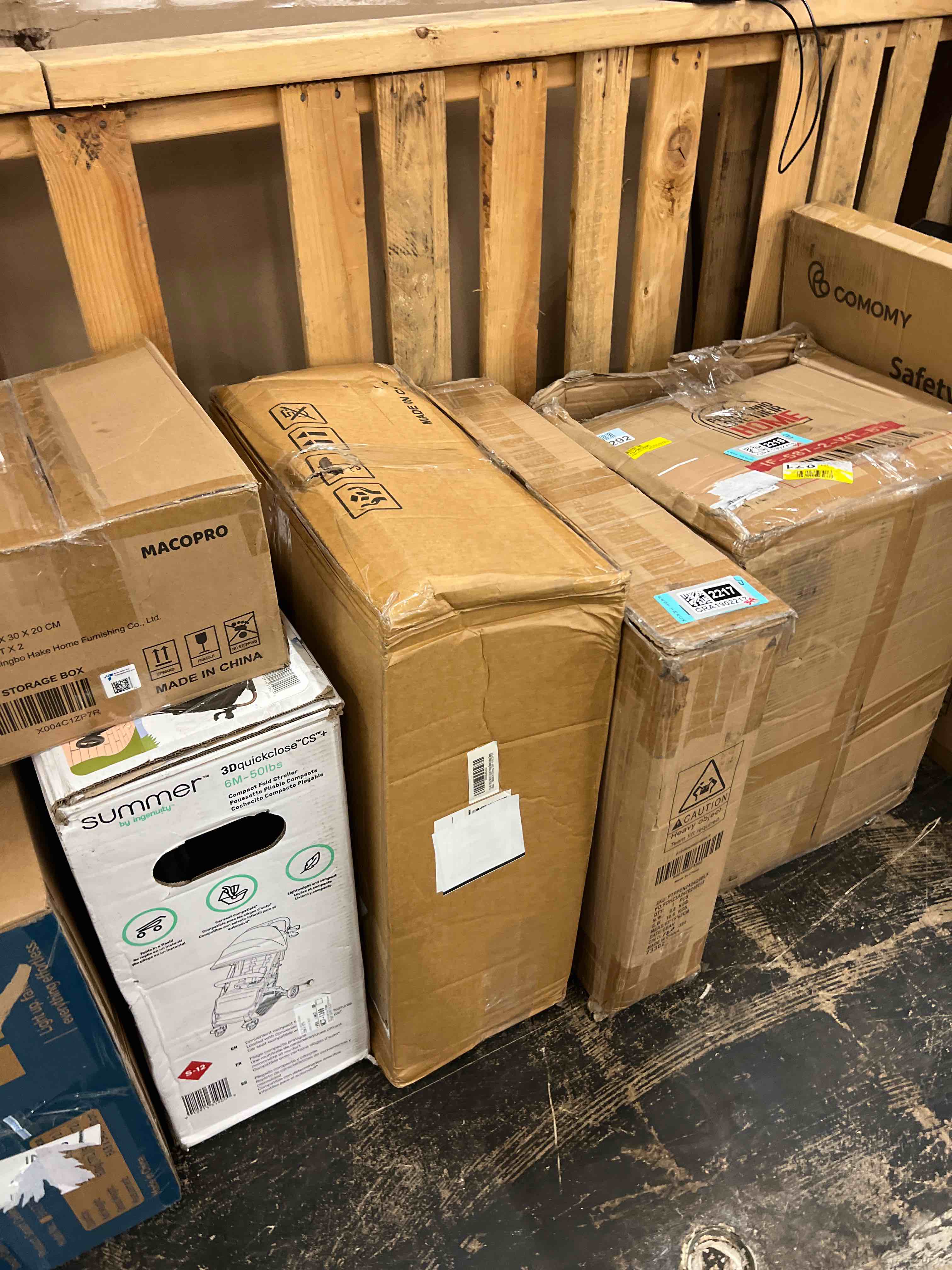 https://s3.amazonaws.com/lotting-images-prod/phillipi/GRA1902216_1757038930520.jpeg
