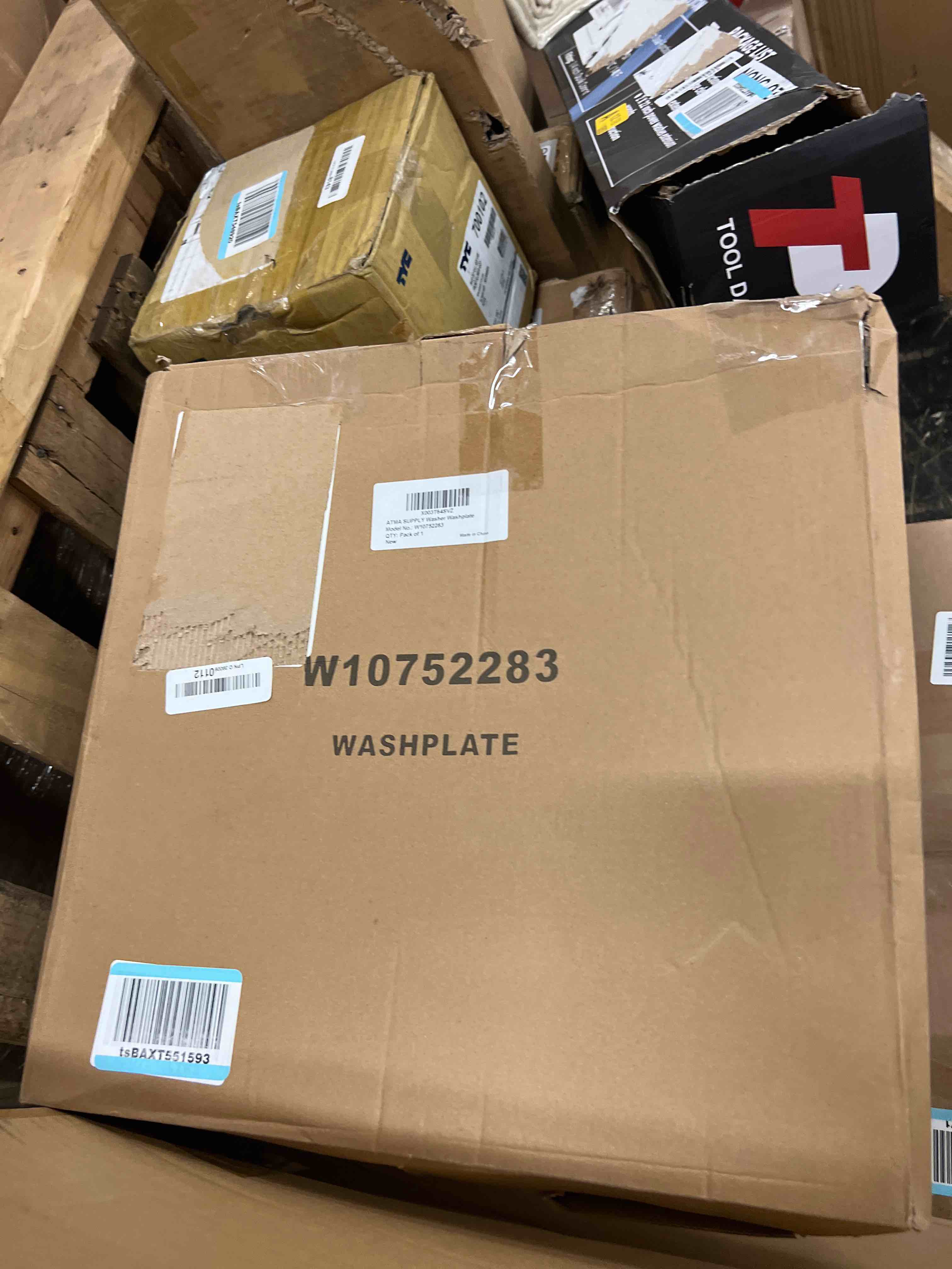 https://s3.amazonaws.com/lotting-images-prod/phillipi/GRA1902248_1757039217331.jpeg