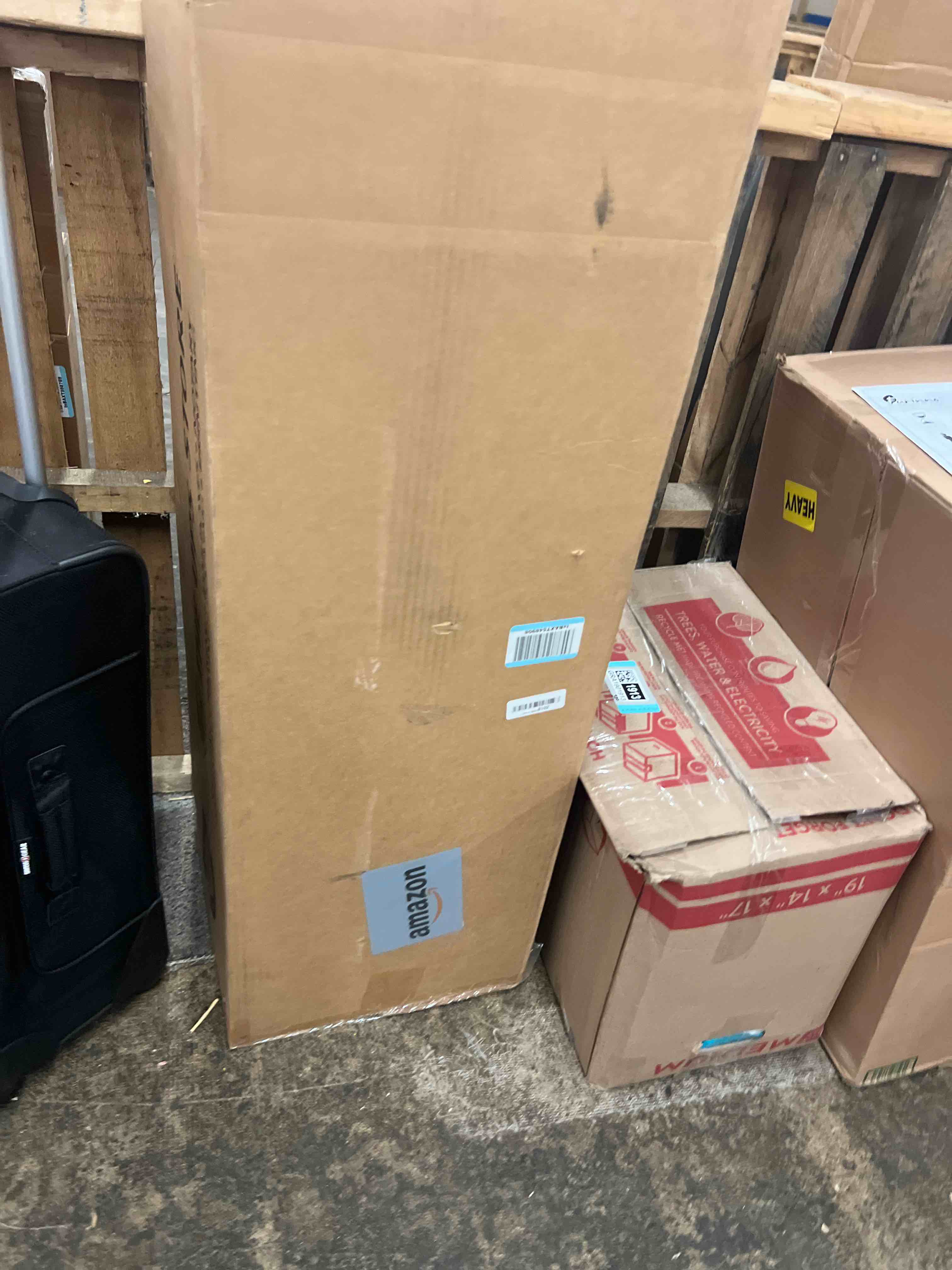 https://s3.amazonaws.com/lotting-images-prod/phillipi/GRA1902301_1757301431720.jpeg