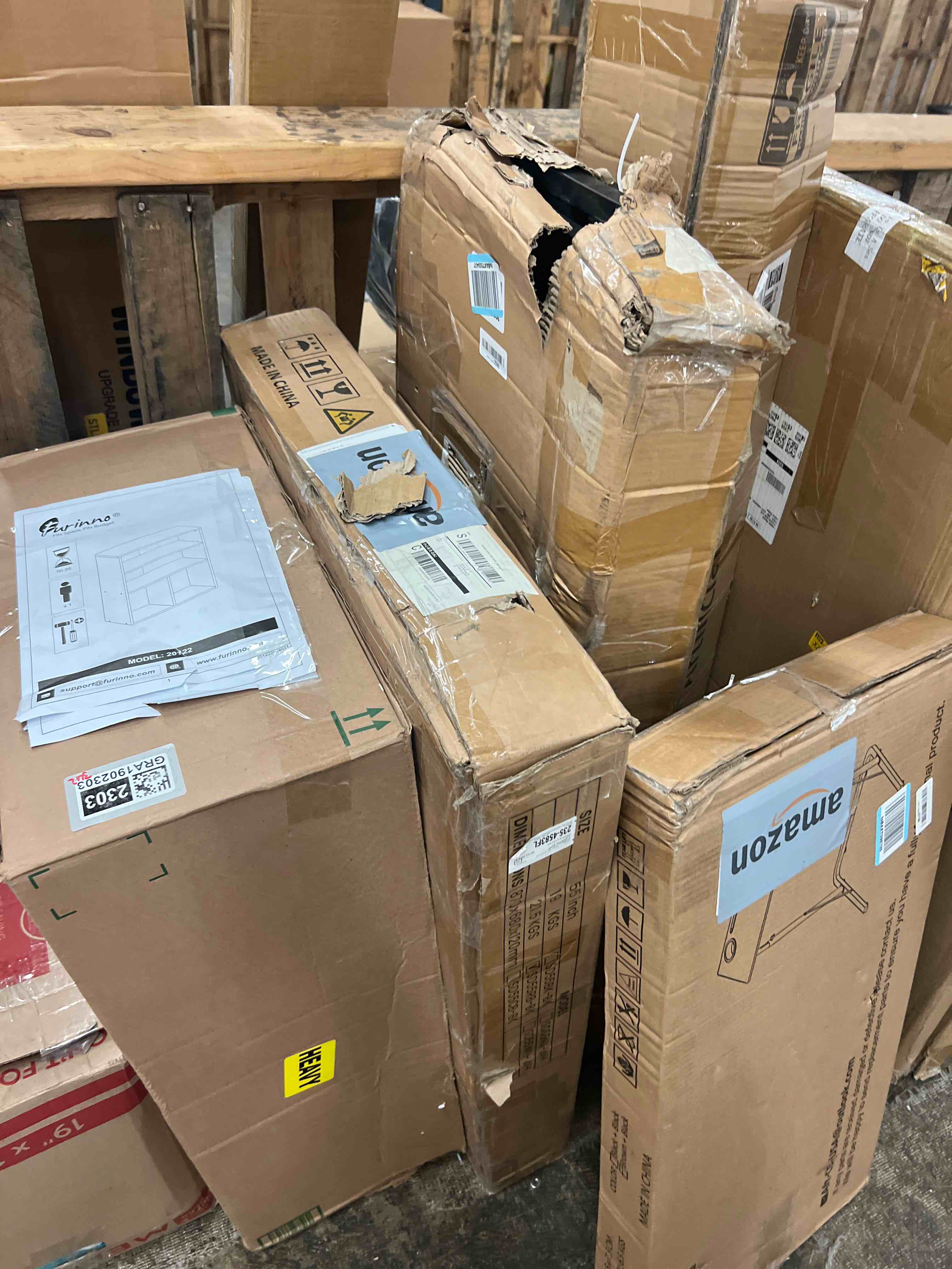 https://s3.amazonaws.com/lotting-images-prod/phillipi/GRA1902304_1757301718986.jpeg