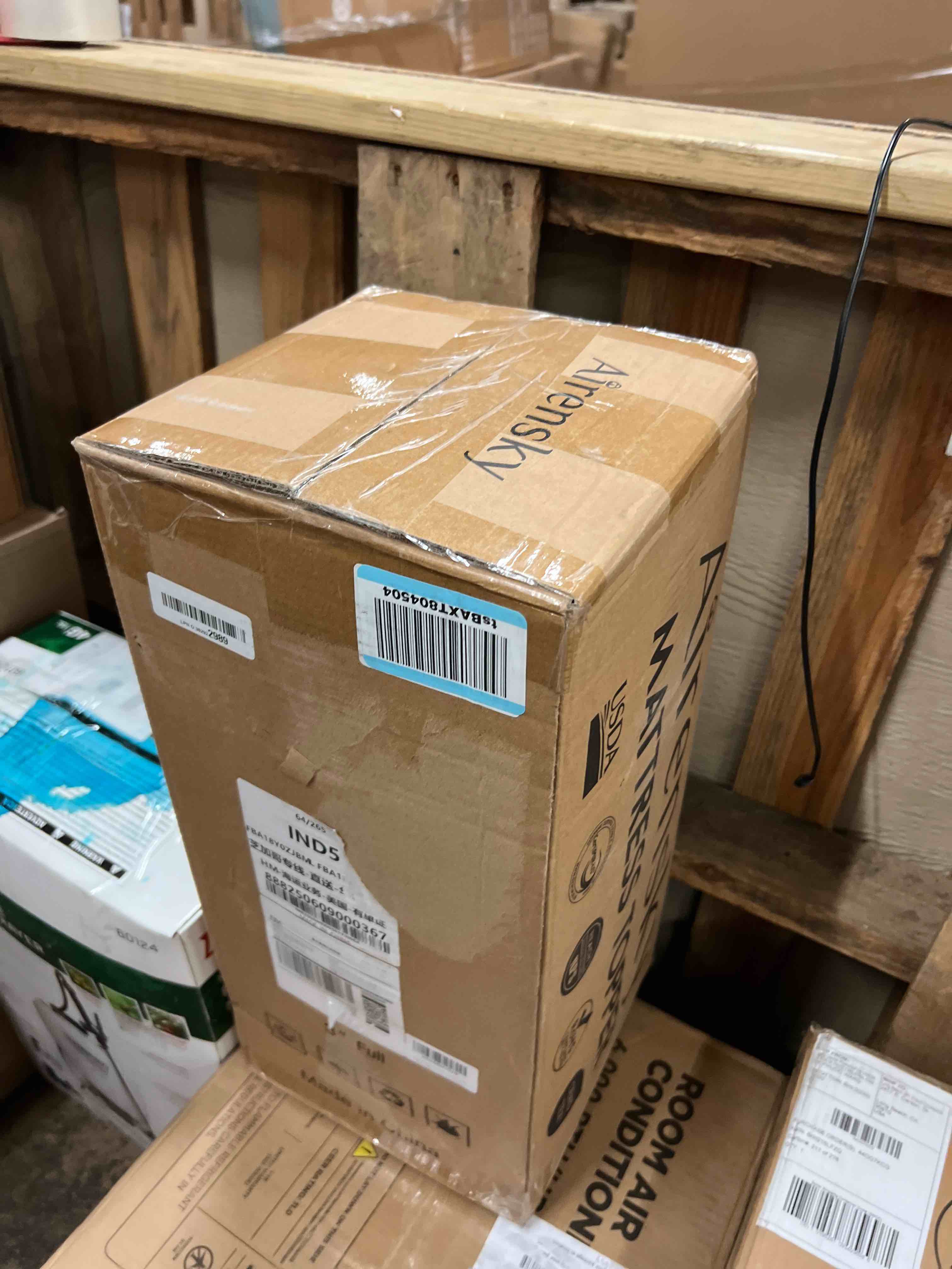 https://s3.amazonaws.com/lotting-images-prod/phillipi/GRA1902381_1757464769363.jpeg