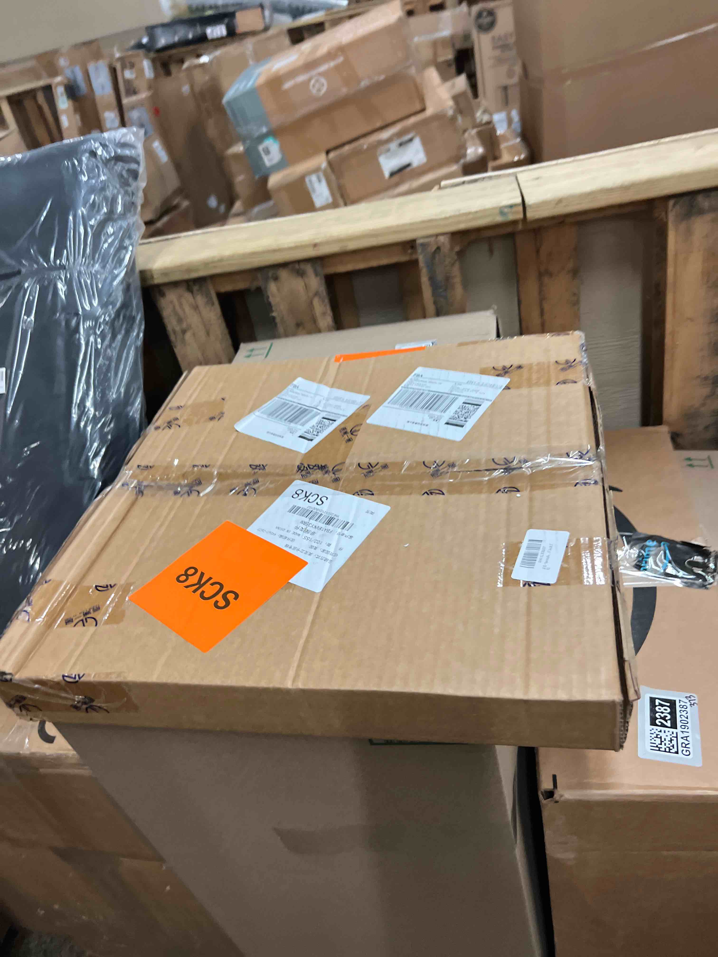 https://s3.amazonaws.com/lotting-images-prod/phillipi/GRA1902386_1757461460260.jpeg