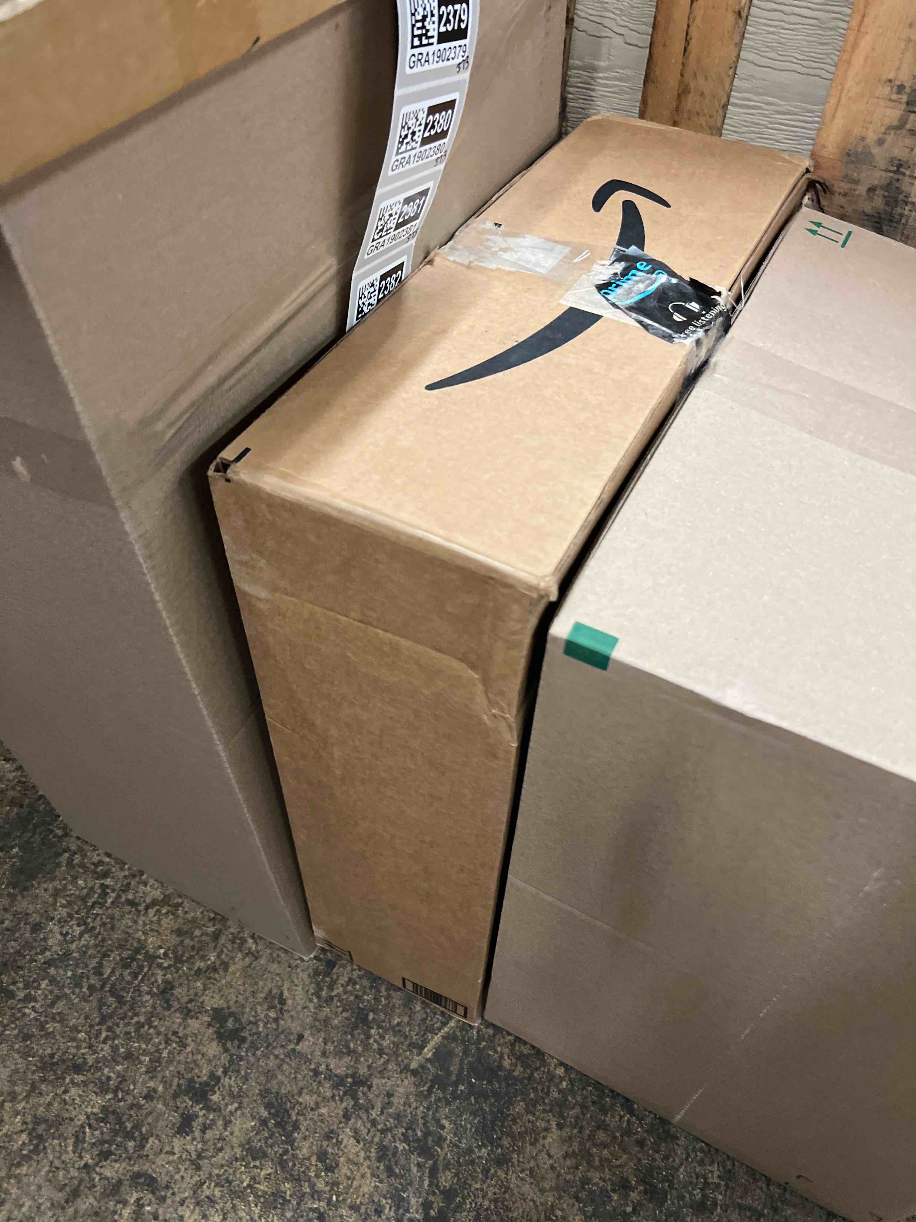 https://s3.amazonaws.com/lotting-images-prod/phillipi/GRA1902387_1757461388287.jpeg
