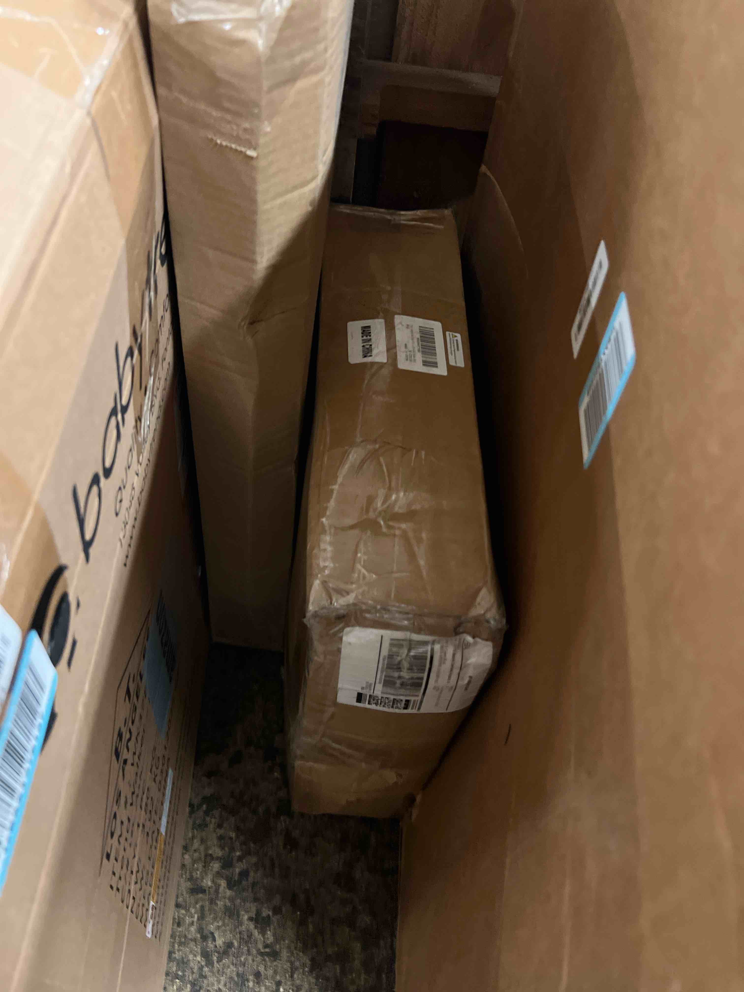 https://s3.amazonaws.com/lotting-images-prod/phillipi/GRA1902394_1757460402754.jpeg