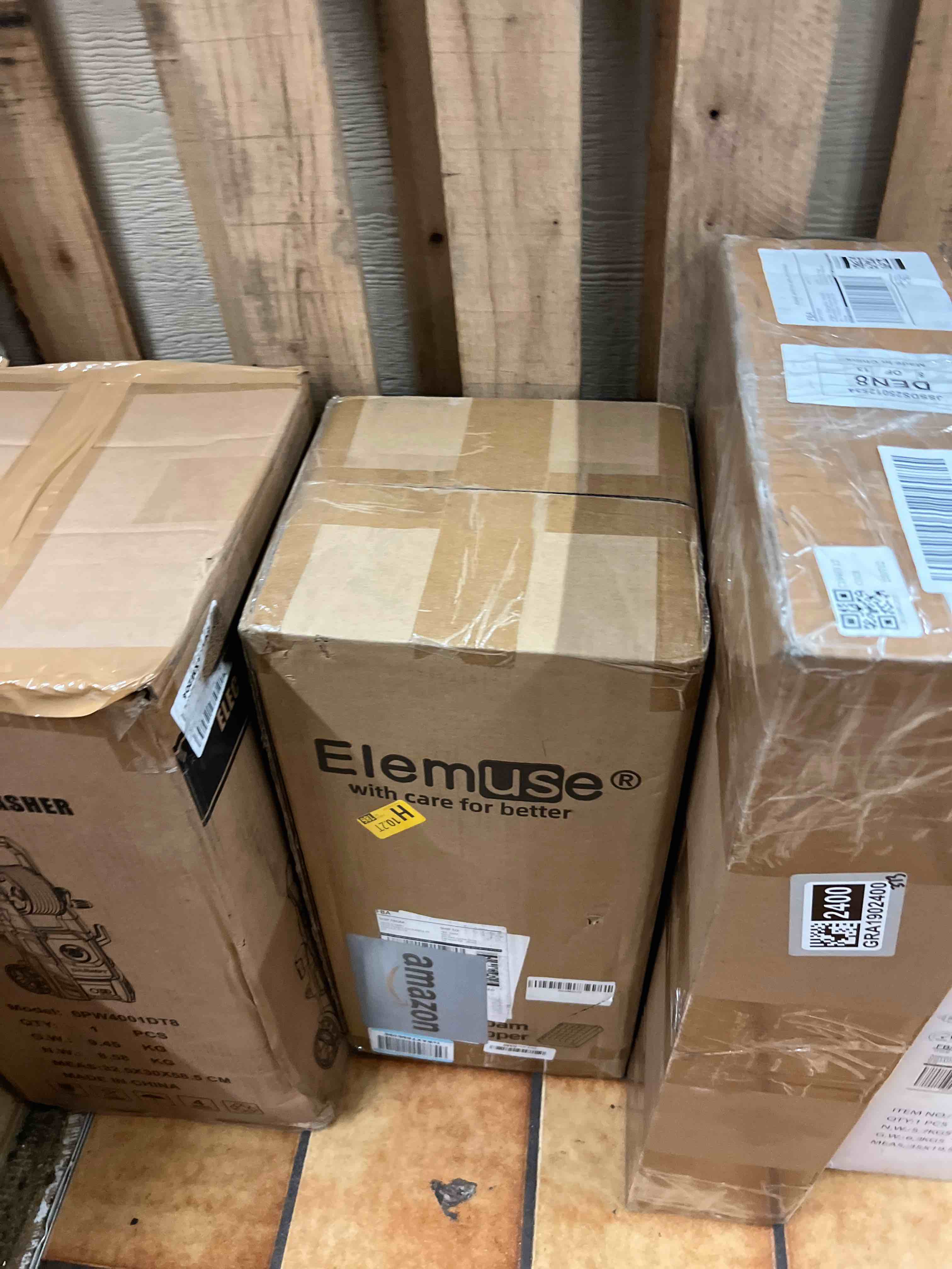 https://s3.amazonaws.com/lotting-images-prod/phillipi/GRA1902399_1757464384710.jpeg