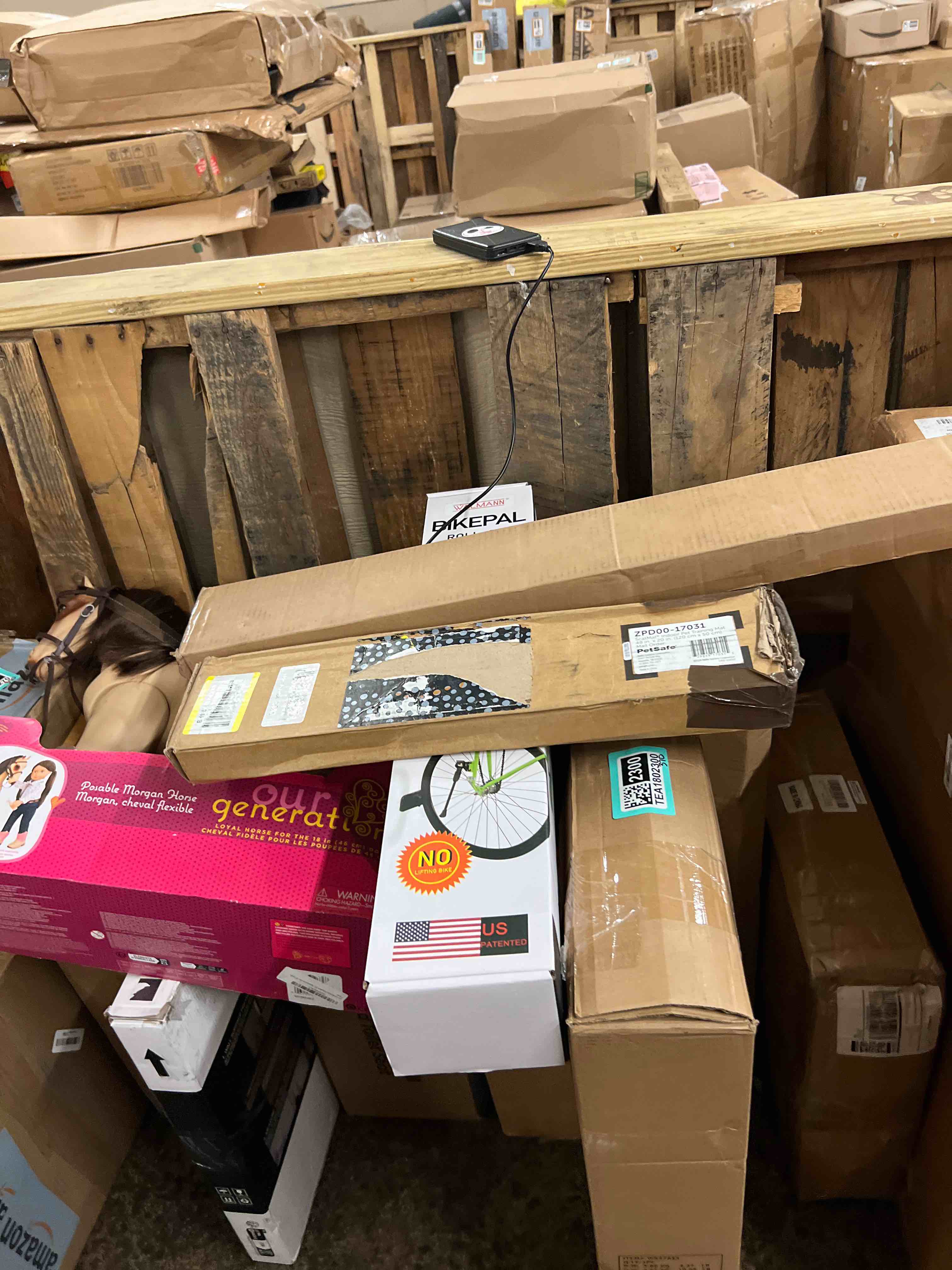 https://s3.amazonaws.com/lotting-images-prod/phillipi/GRA1902406_1757459979700.jpeg