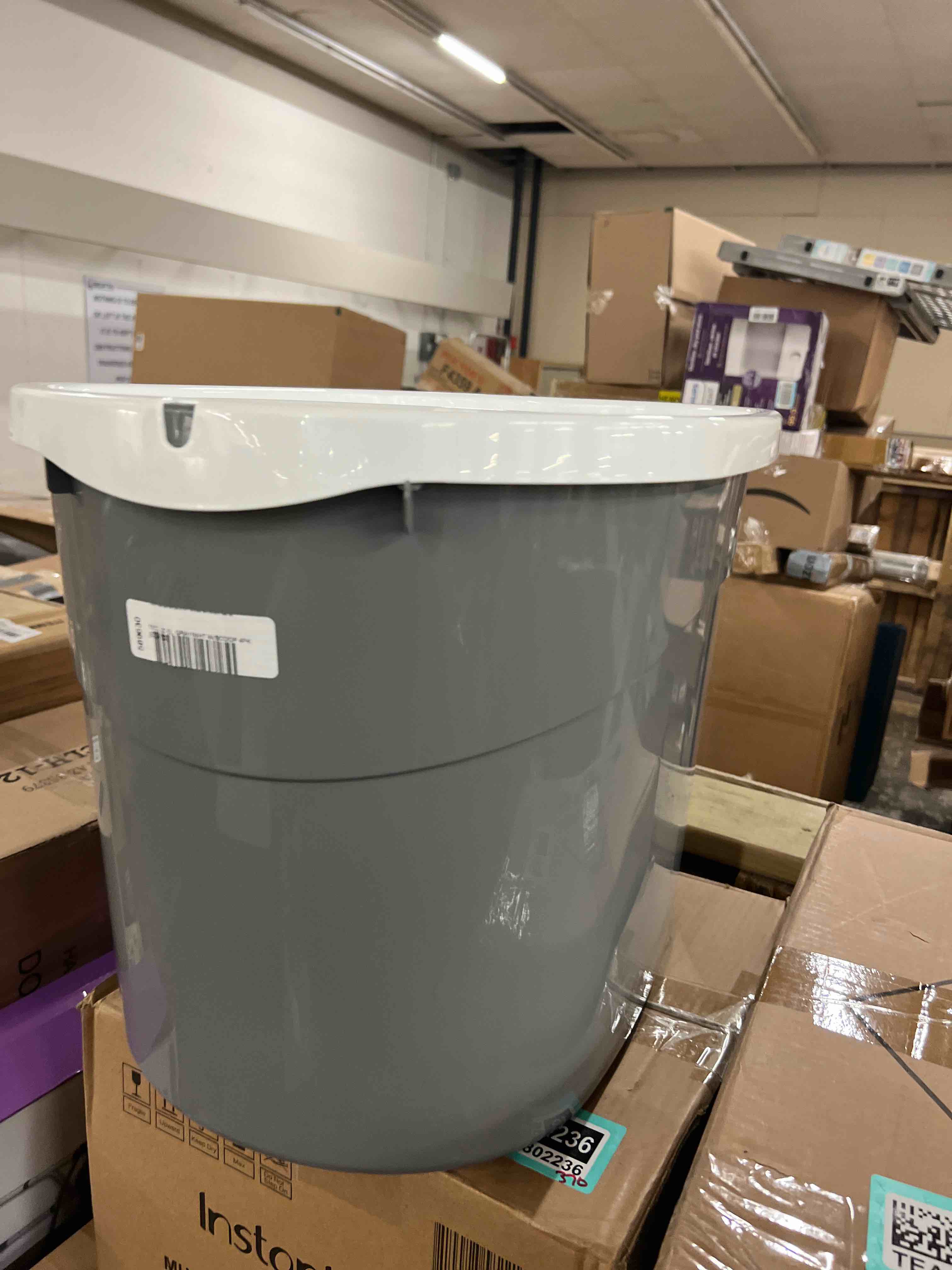 https://s3.amazonaws.com/lotting-images-prod/phillipi/GRA1902409_1757459463011.jpeg