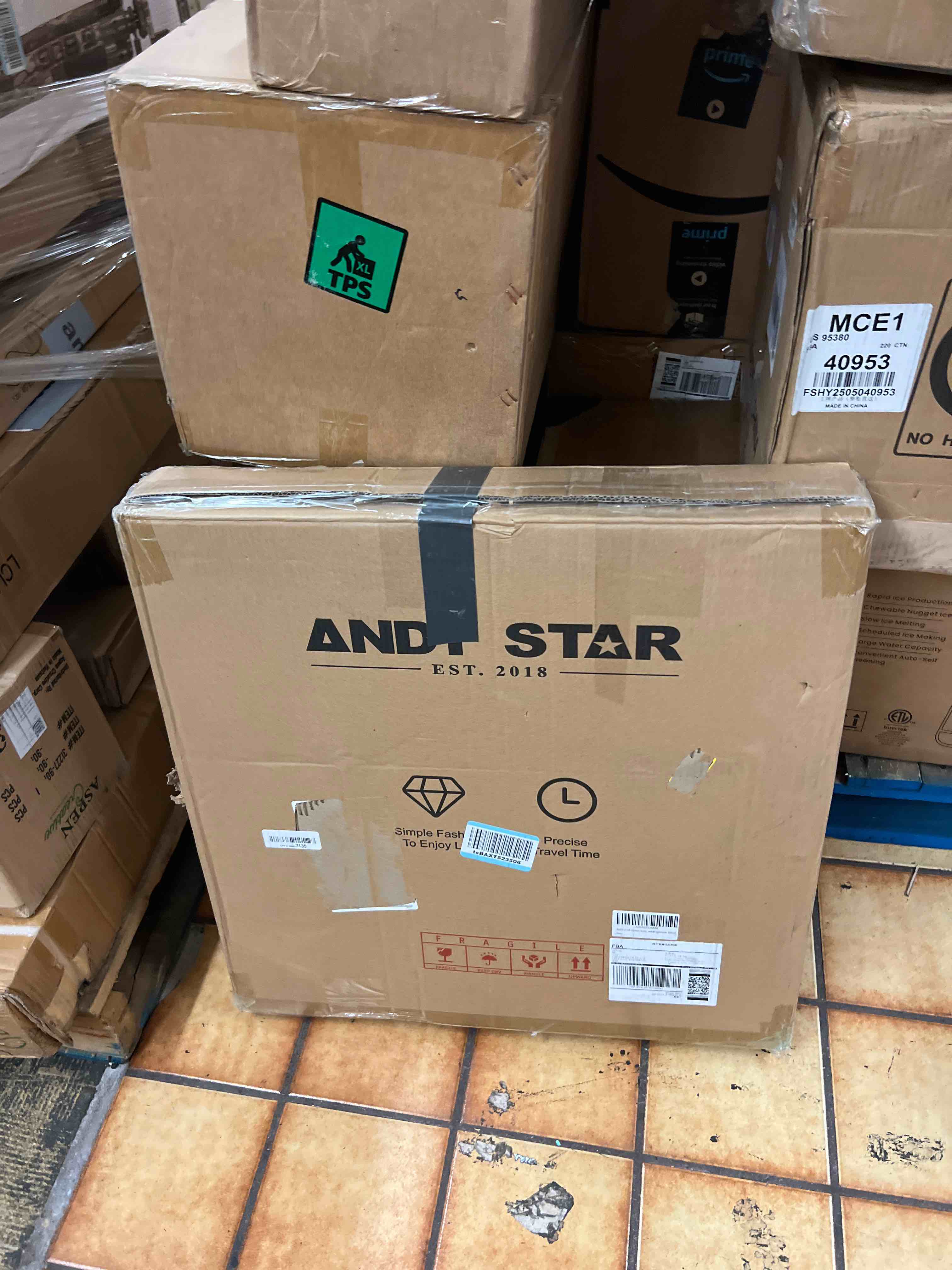 https://s3.amazonaws.com/lotting-images-prod/phillipi/GRA1902424_1757469019782.jpeg