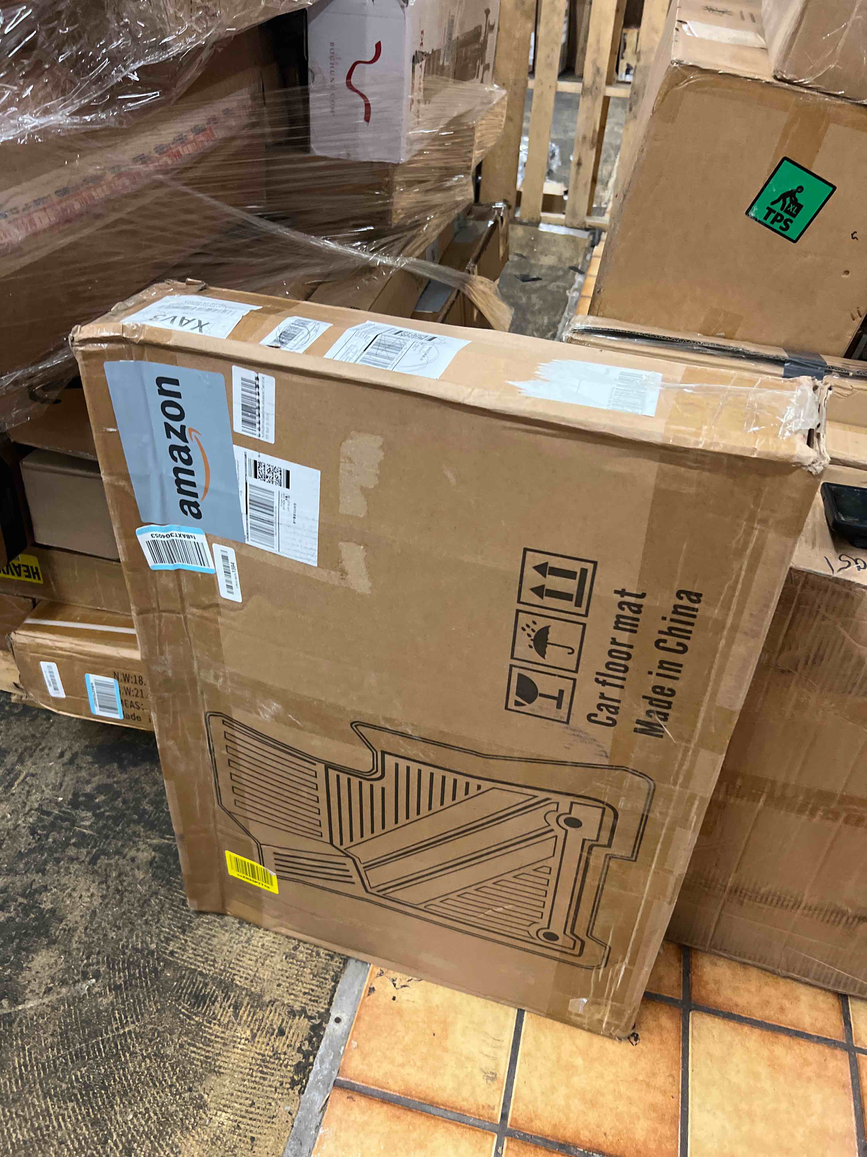https://s3.amazonaws.com/lotting-images-prod/phillipi/GRA1902426_1757468756431.jpeg