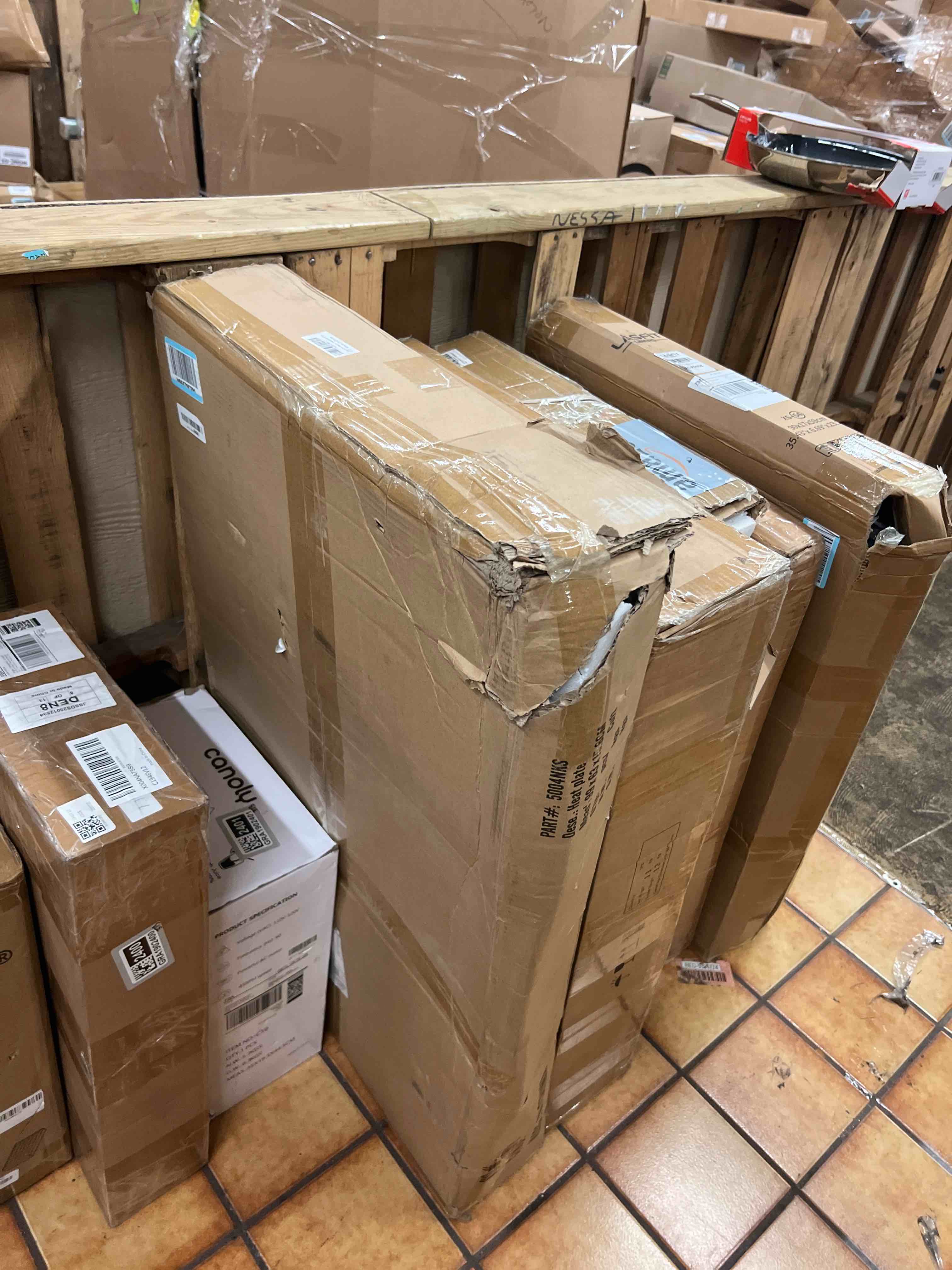 https://s3.amazonaws.com/lotting-images-prod/phillipi/GRA1902432_1757468483270.jpeg