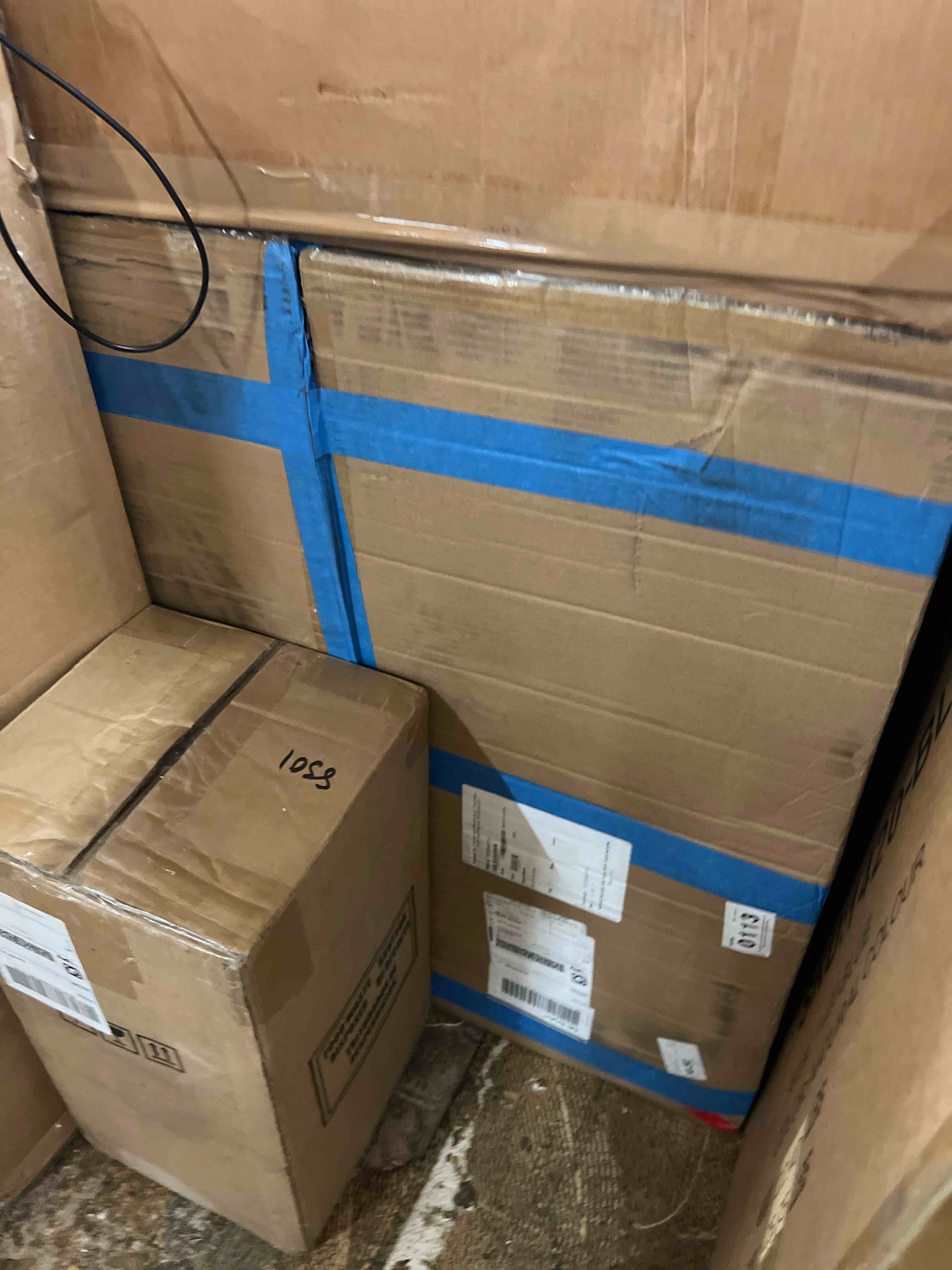 https://s3.amazonaws.com/lotting-images-prod/phillipi/GRA1902448_1757553541820.jpeg