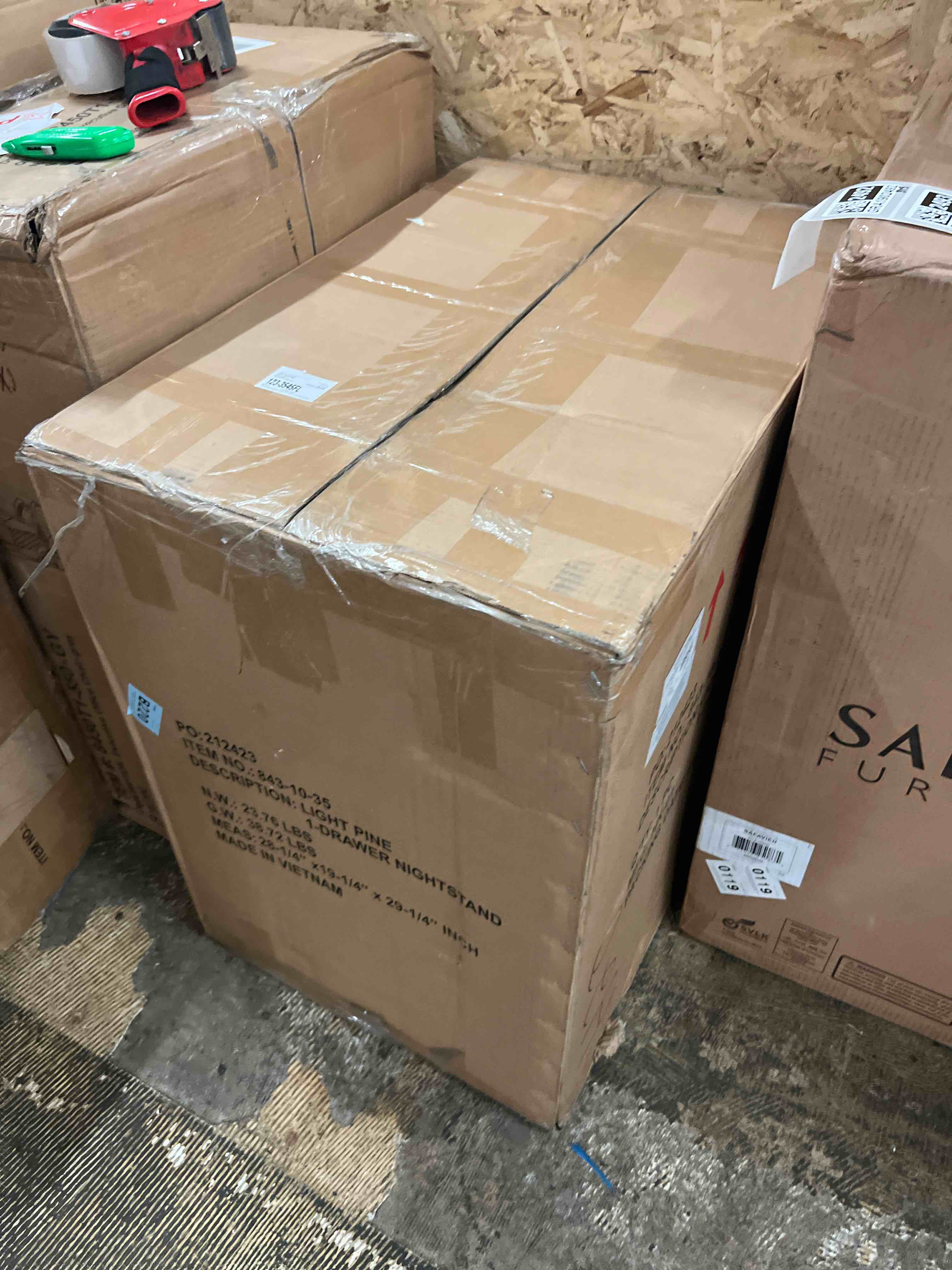 https://s3.amazonaws.com/lotting-images-prod/phillipi/GRA1902491_1757620728026.jpeg