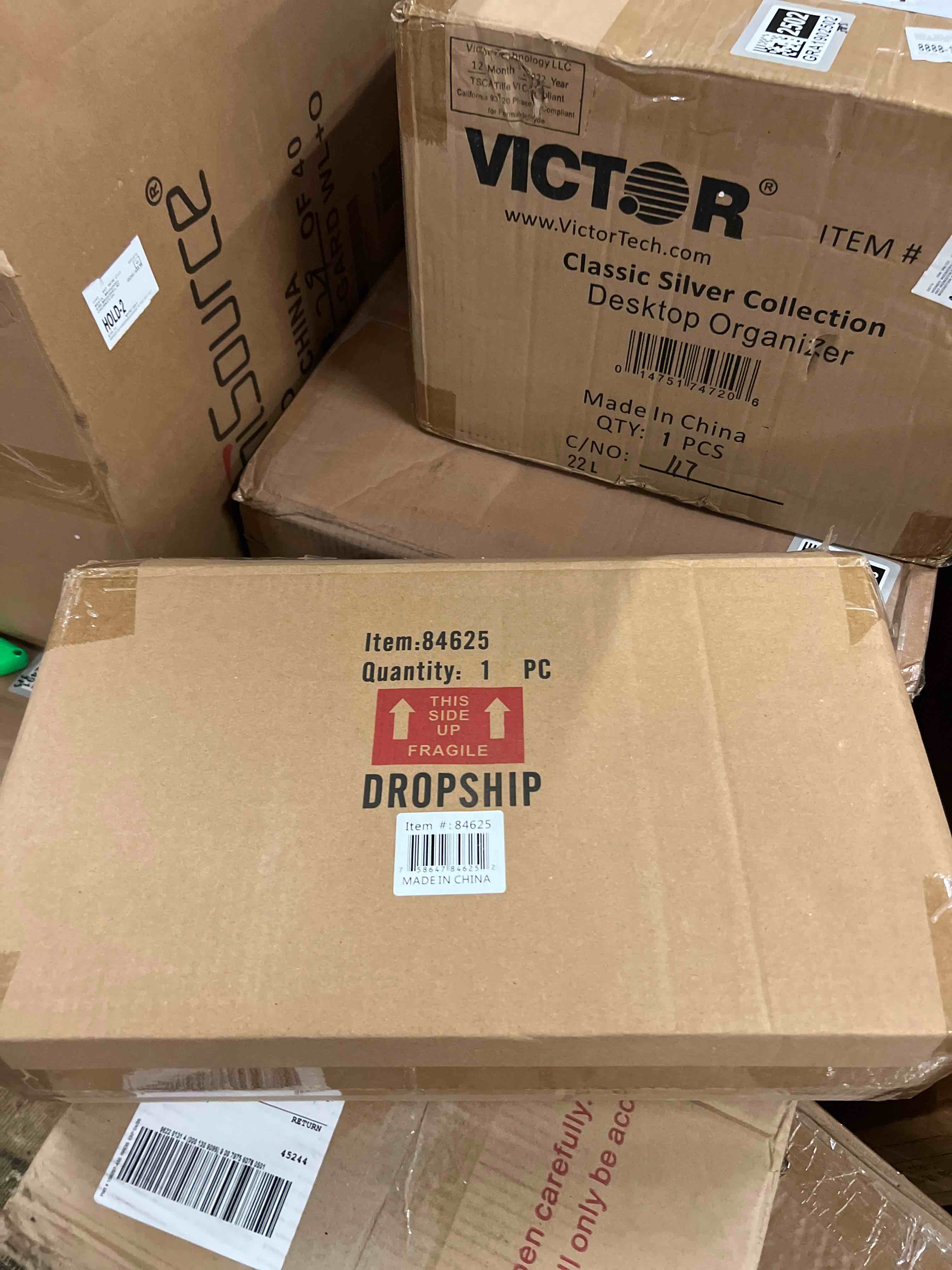https://s3.amazonaws.com/lotting-images-prod/phillipi/GRA1902492_1757621941797.jpeg